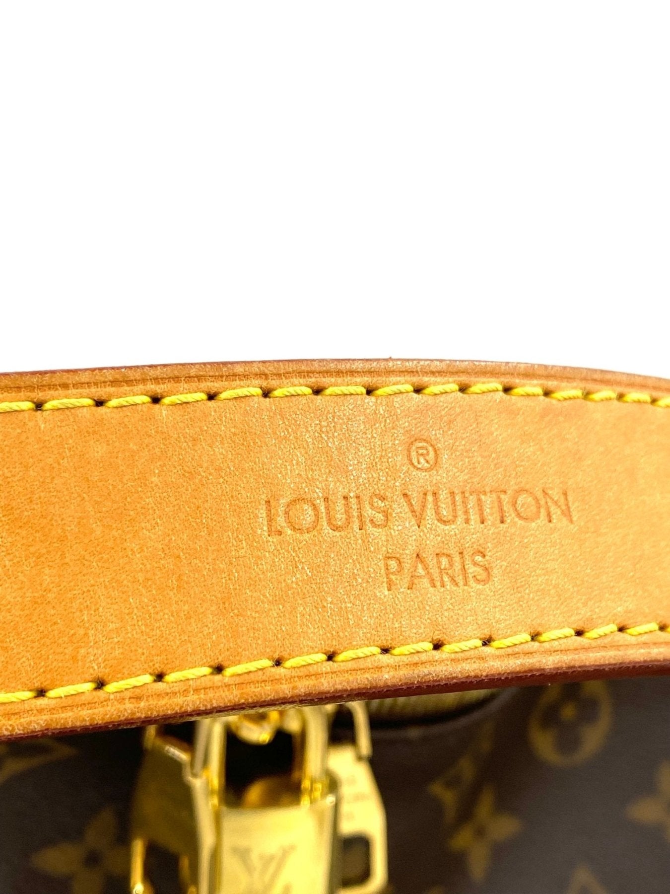 LOUIS VUITTON Berri MM Monogram Canvas - Clutch & Macarons - DU2186 - Clutch & Macarons -