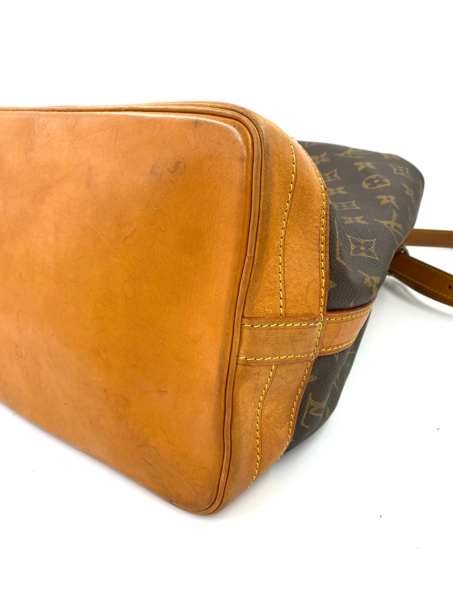 LOUIS VUITTON Noe grande Monogram Canvas