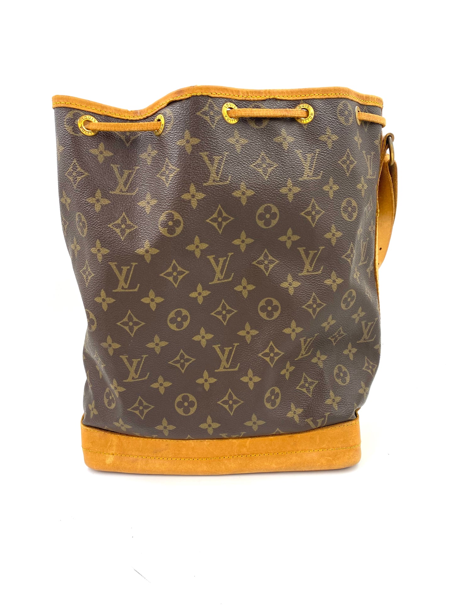 LOUIS VUITTON Noe Grande Monogram Canvas