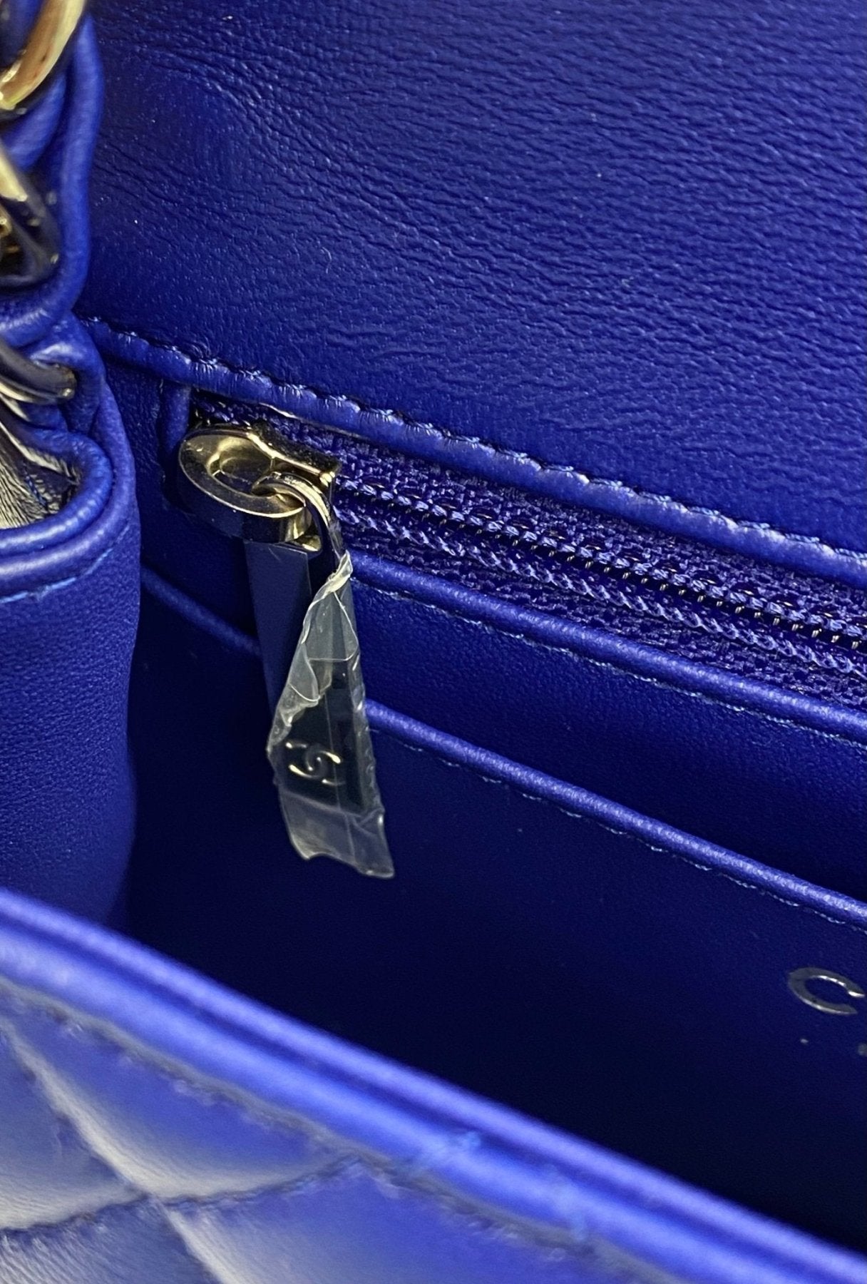 CHANEL Single Flap Bag blau - Clutch & Macarons - X784K760 - Clutch & Macarons -
