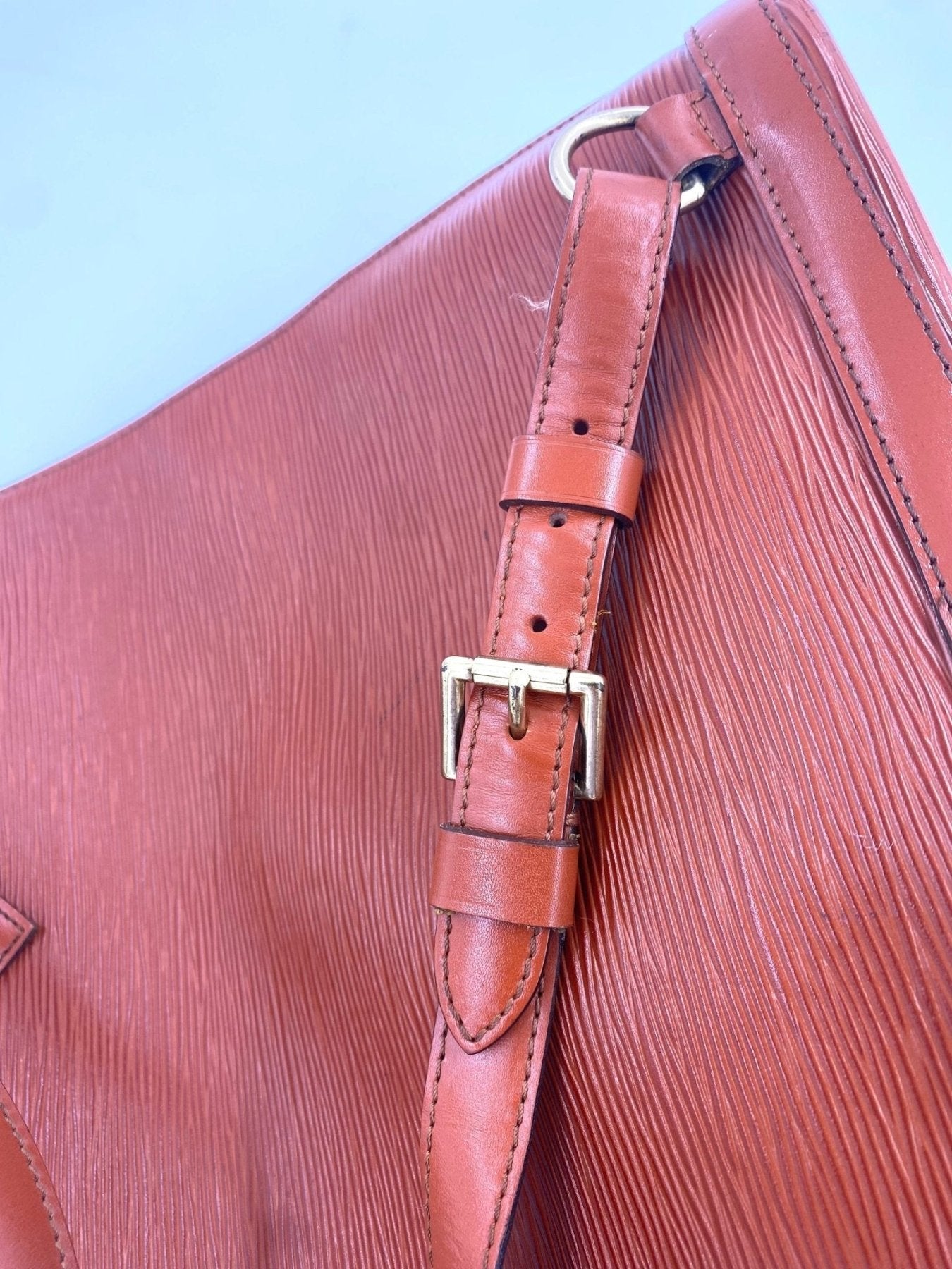 LOUIS VUITTON Rucksack Mabillon Epi cognac - Clutch & Macarons - VI0935 - Clutch & Macarons -
