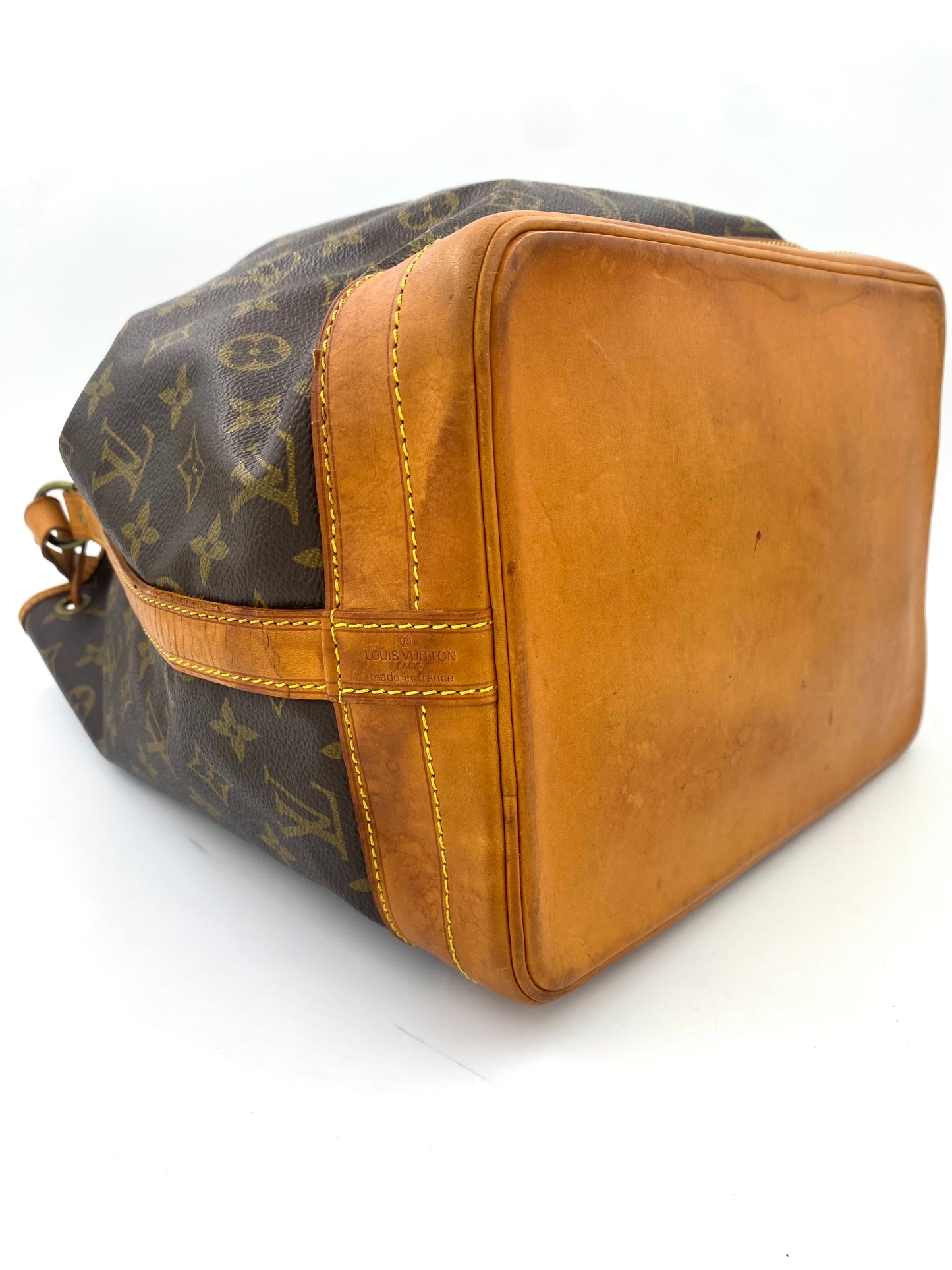 LOUIS VUITTON Noe grande Monogram Canvas