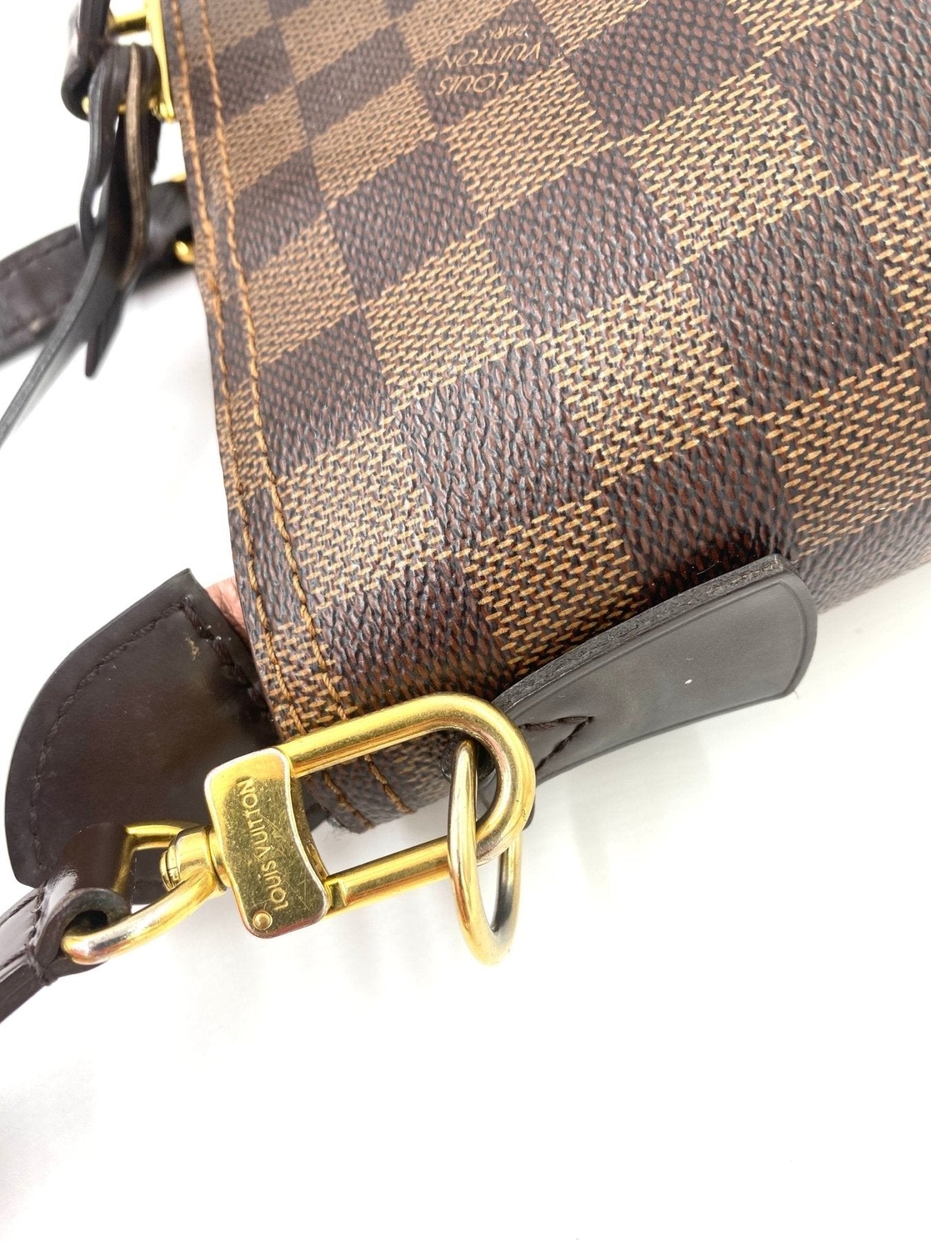 Louis Vuitton Jersey Magnolia Damier Ebene Shopper Tasche mit charakteristischem Schachbrettmuster und rosa Ledereinsatz