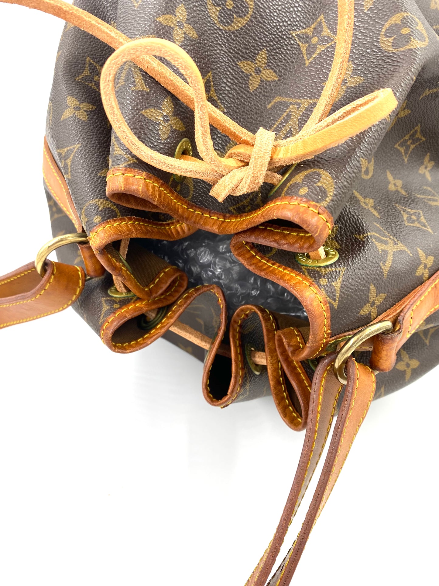 LOUIS VUITTON Noe grande Monogram Canvas