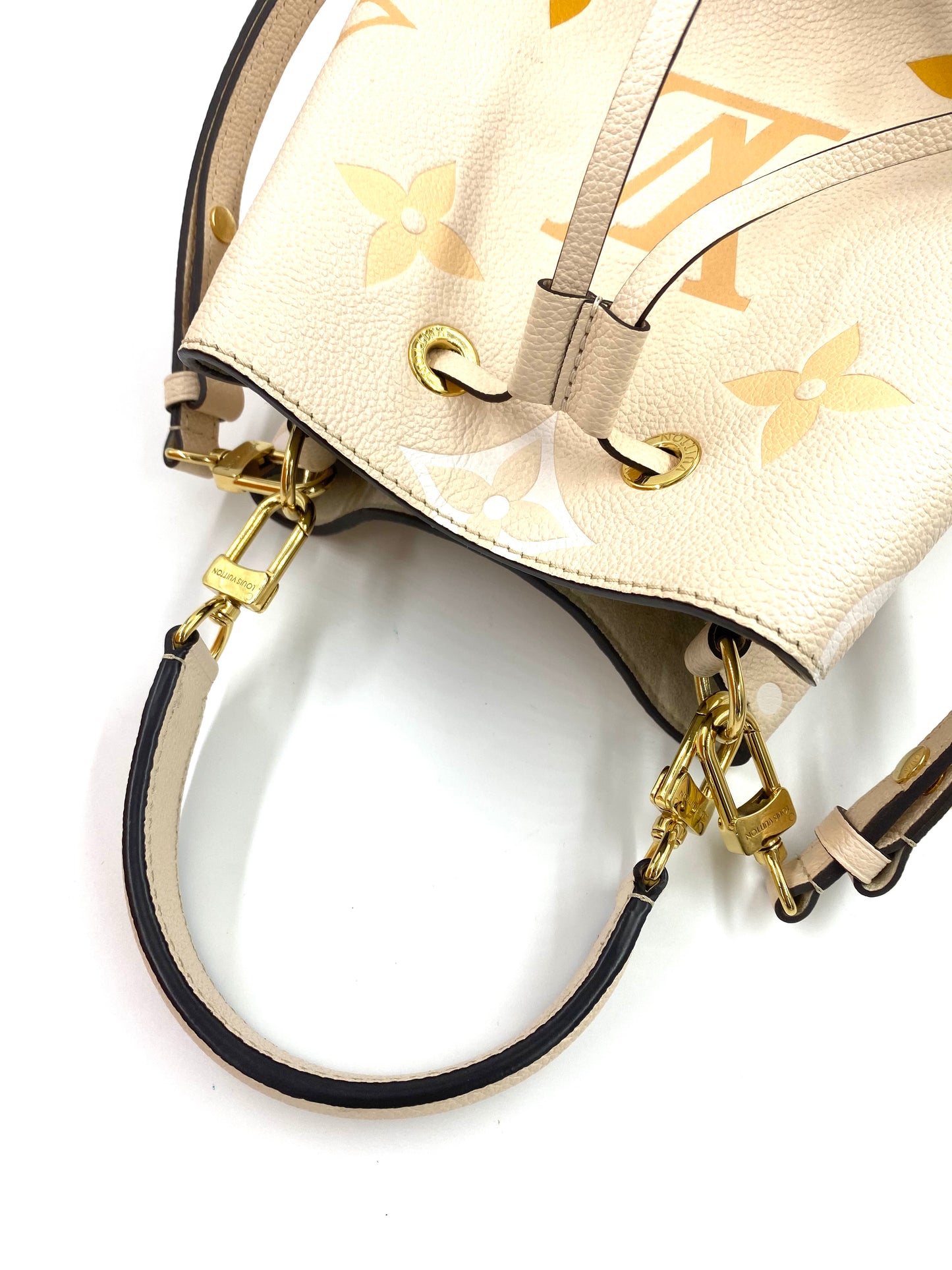 LOUIS VUITTON Neo Noe BB Monogram Empreinte creme safran