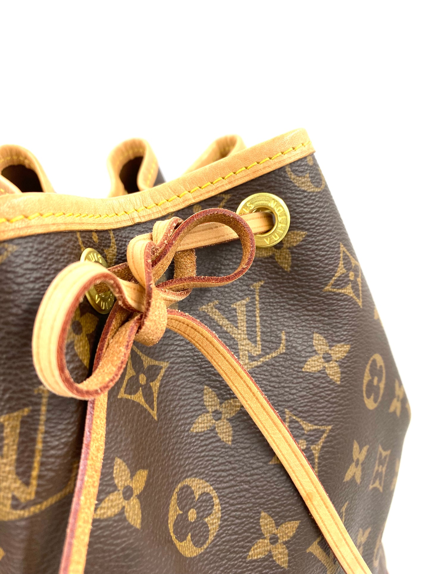 LOUIS VUITTON Noe grande Monogram Canvas