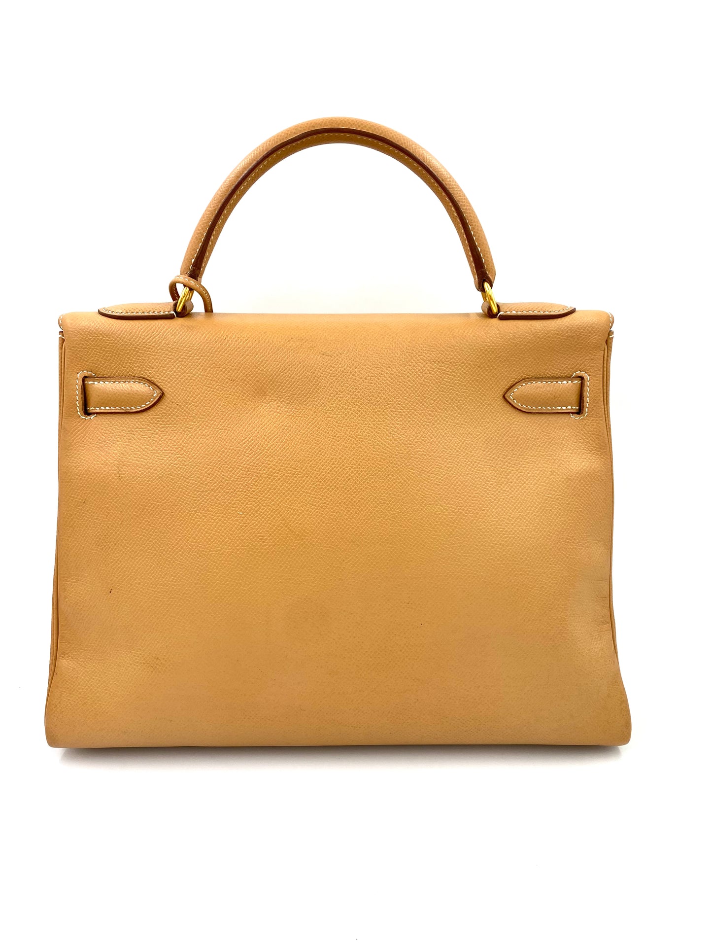 HERMÈS Kelly 32 Gold Courchevel Leather mit Gold Hardware
