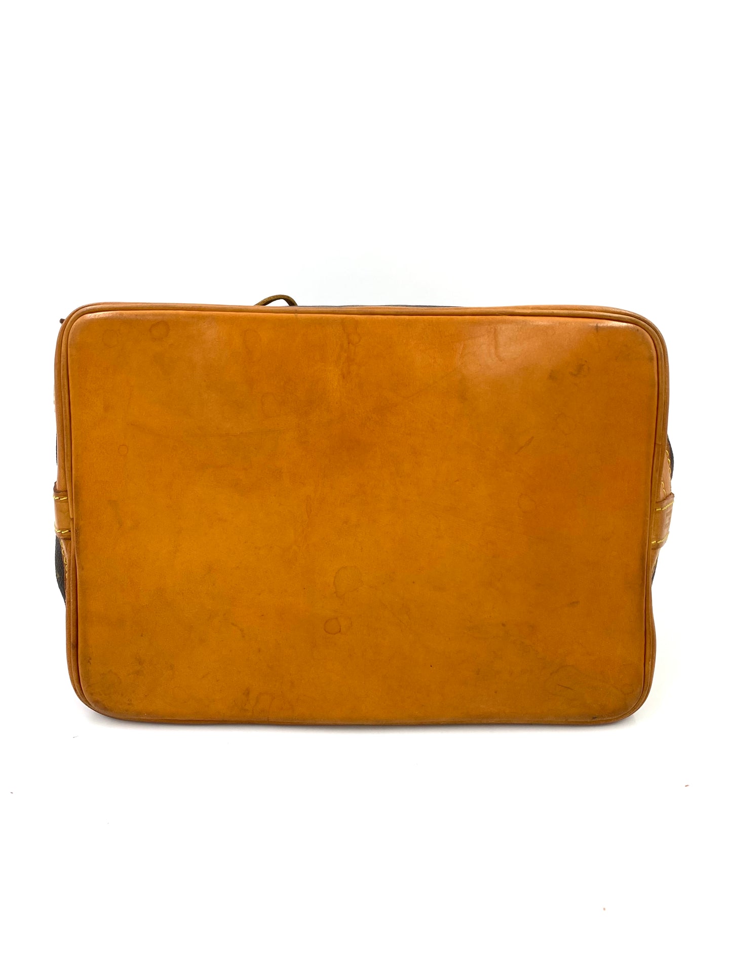 LOUIS VUITTON Noe grande Monogram Canvas
