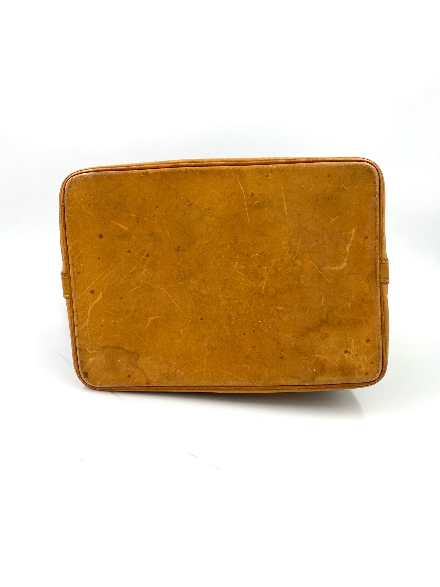 LOUIS VUITTON Noe Grande Monogram Canvas