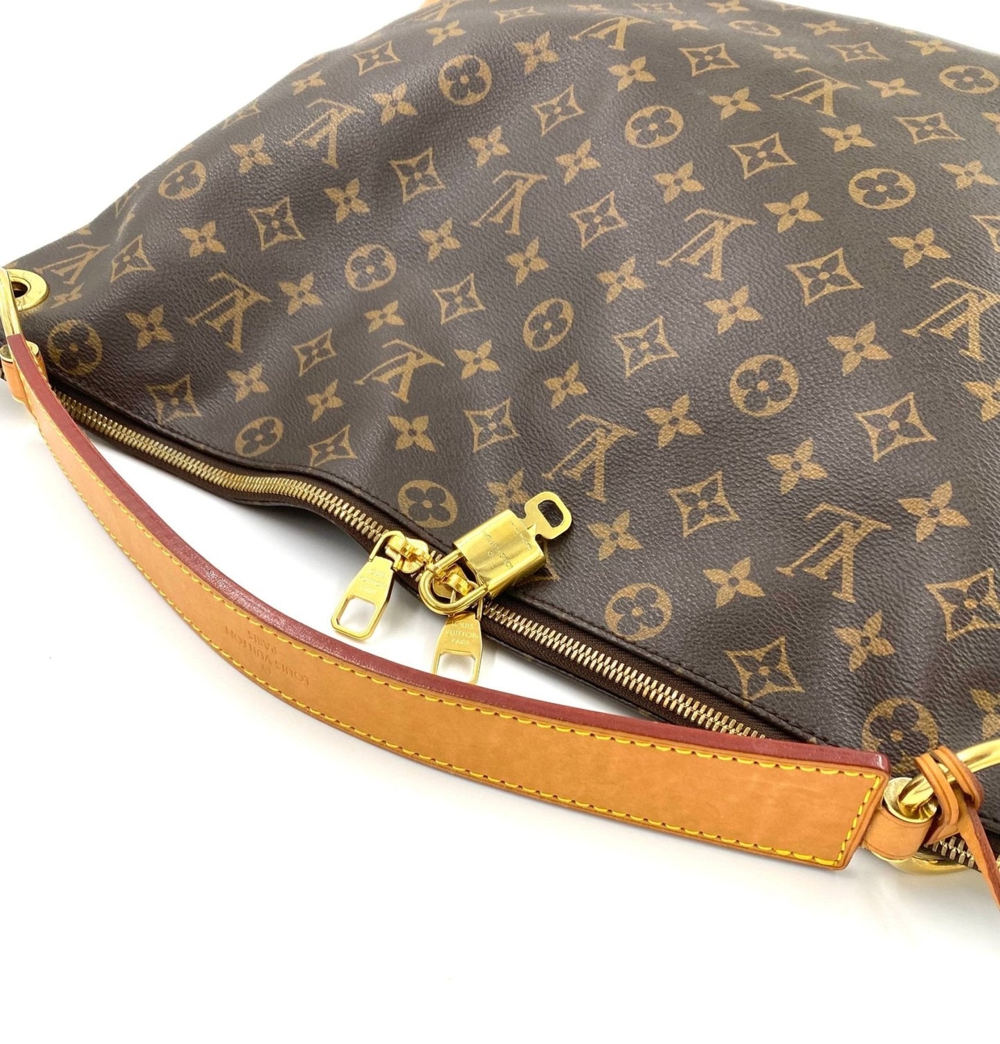 LOUIS VUITTON Berri MM Monogram Canvas - Clutch & Macarons - DU2186 - Clutch & Macarons -