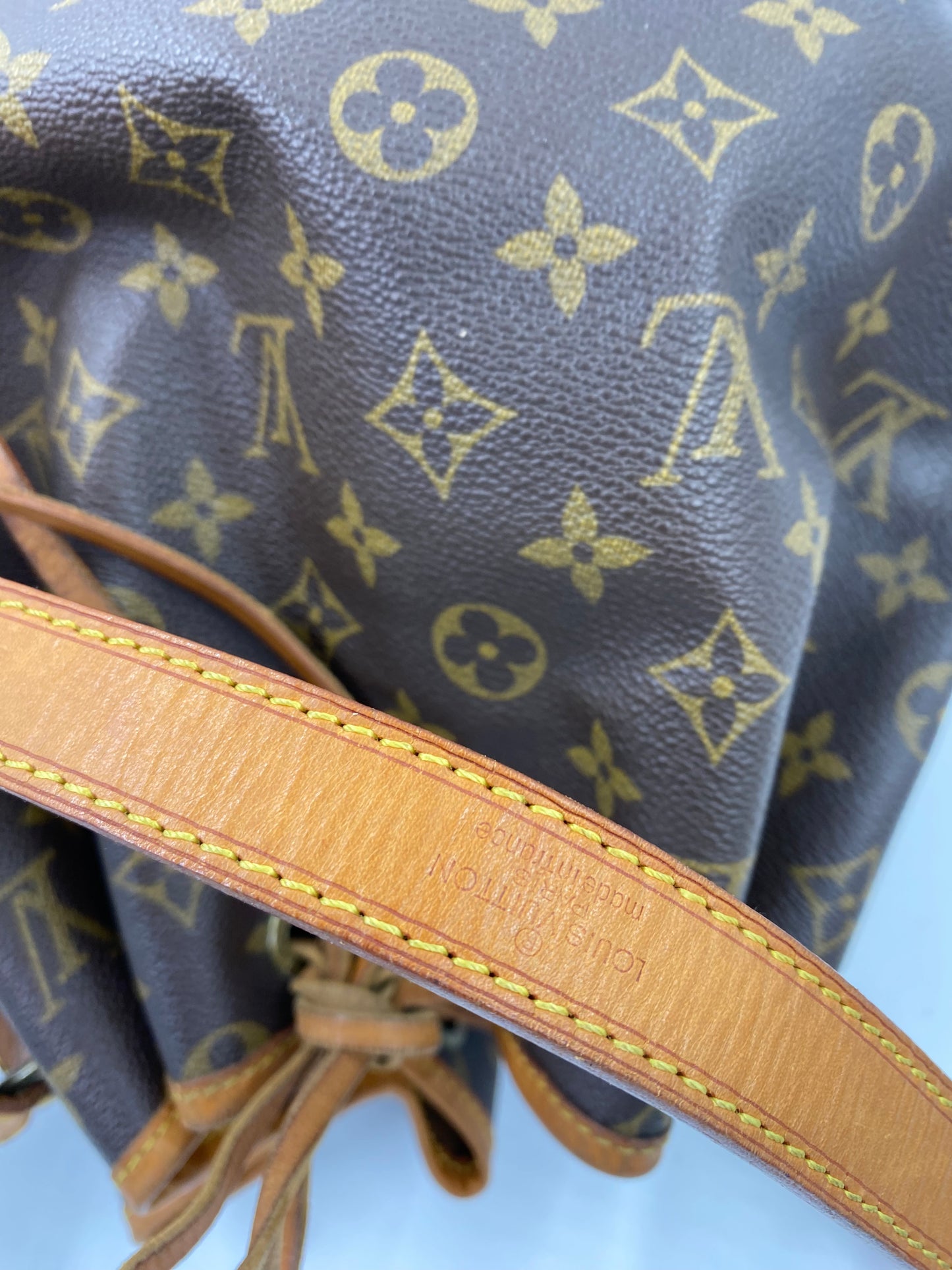 LOUIS VUITTON Noe grande Monogram Canvas