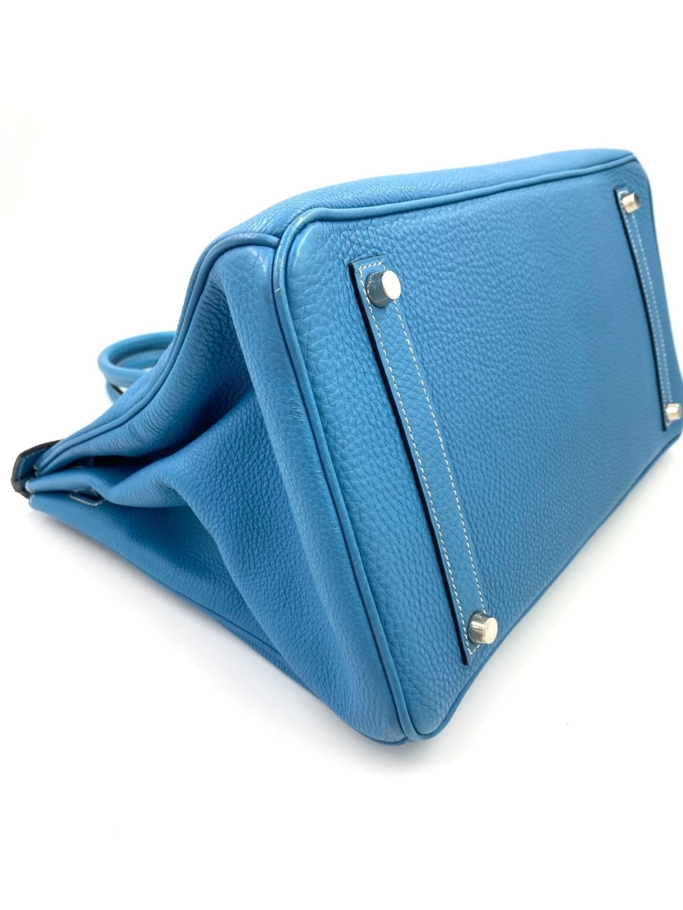 HERMES Birkin 35 Togo Tasche in Blue Jean, seitliche Ansicht mit Palladium-Hardware und strukturiertem Leder