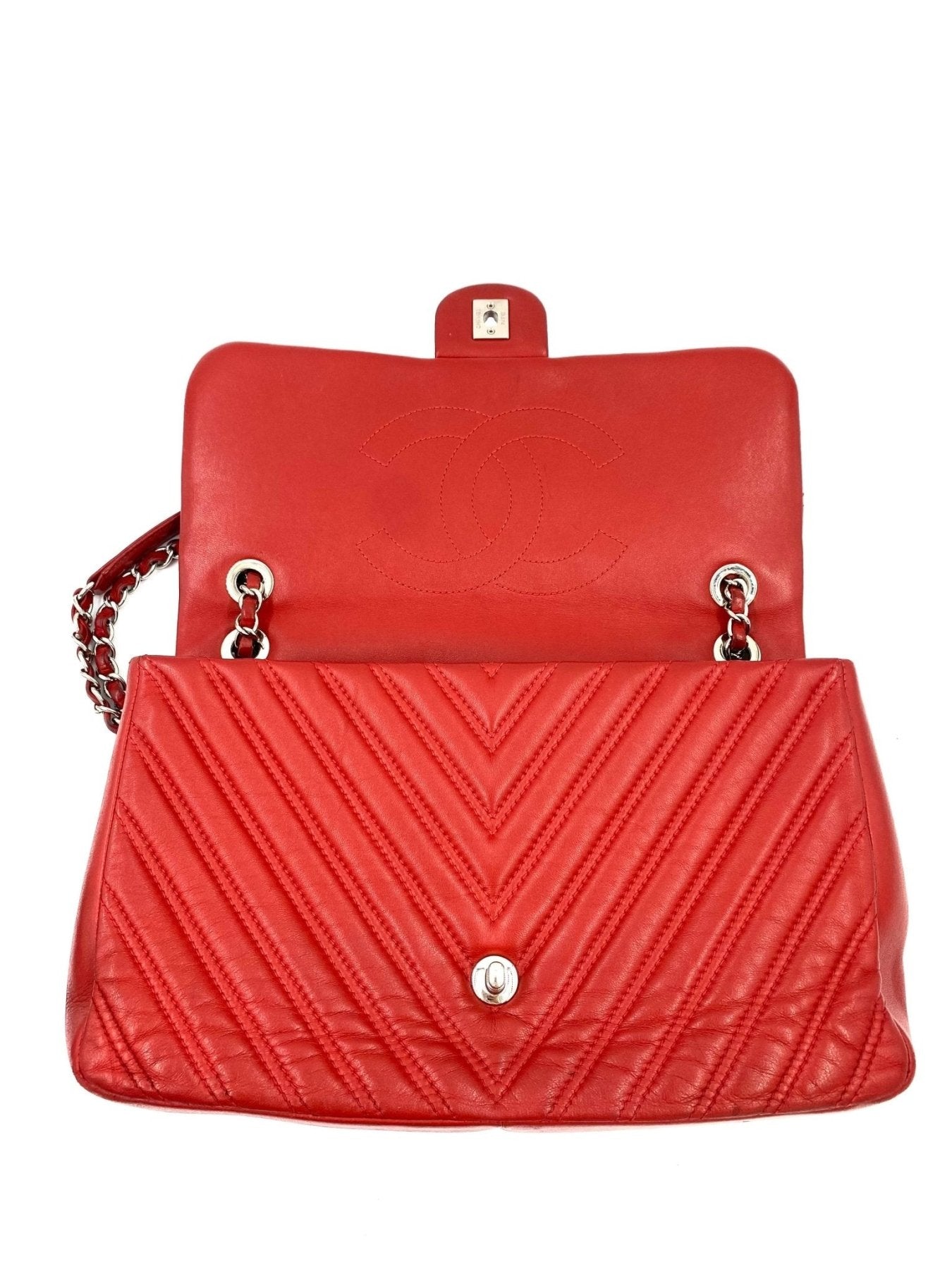 CHANEL Single Flap Bag Jumbo Chevron rouge - Clutch & Macarons - 21465737 - Clutch & Macarons -
