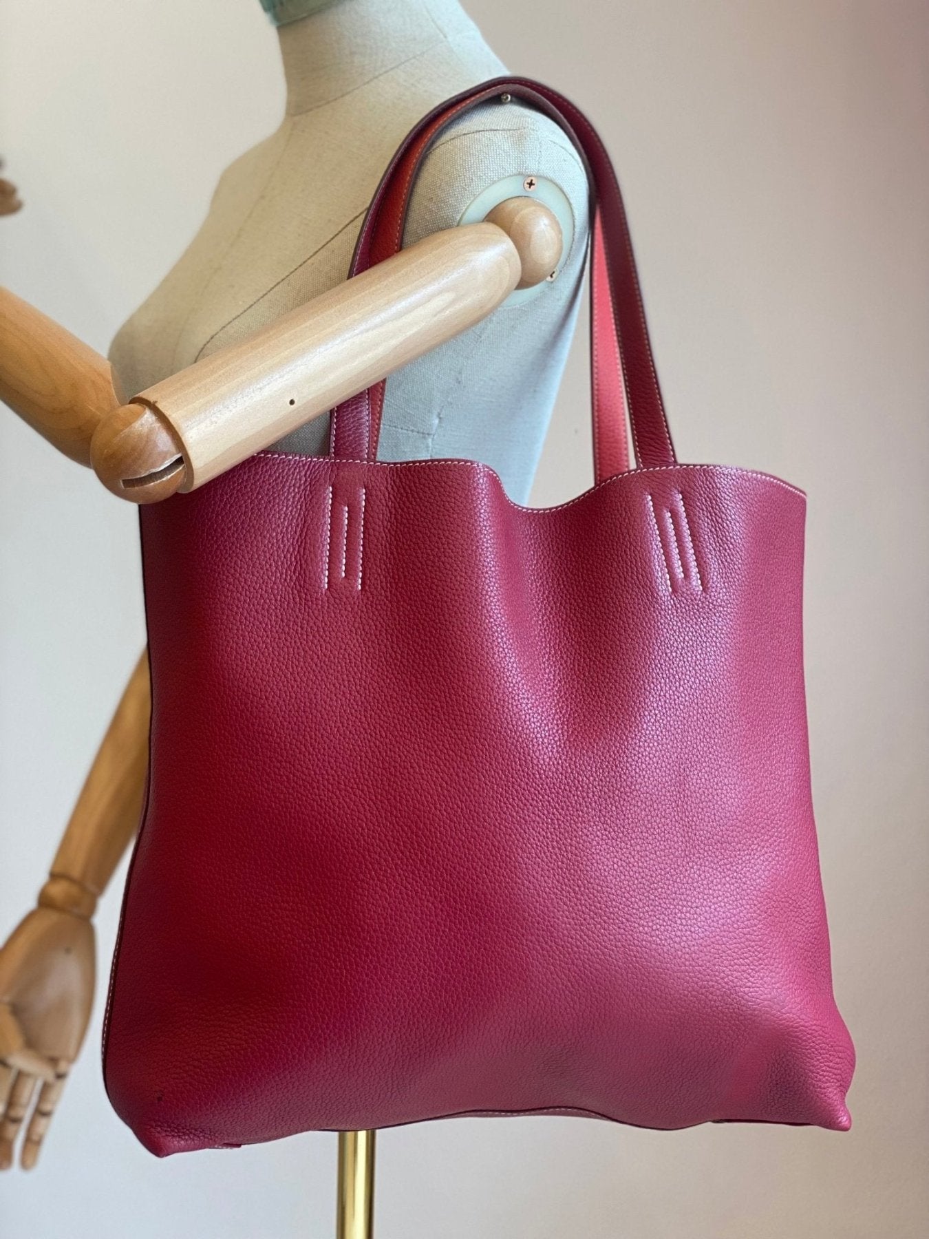 HERMÈS Shopper Double Sens 45 Sikkim Rose Sakura Clemence Rouge Pivoine - Clutch & Macarons - R im Quadrat, 2014 - Clutch & Macarons -