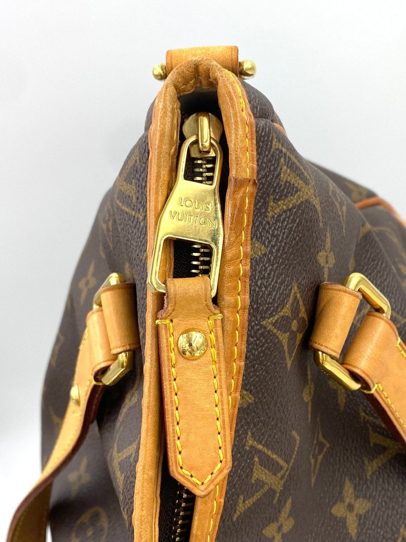 LOUIS VUITTON Estrela MM Monogram Canvas - Clutch & Macarons - CT4113 - Clutch & Macarons -