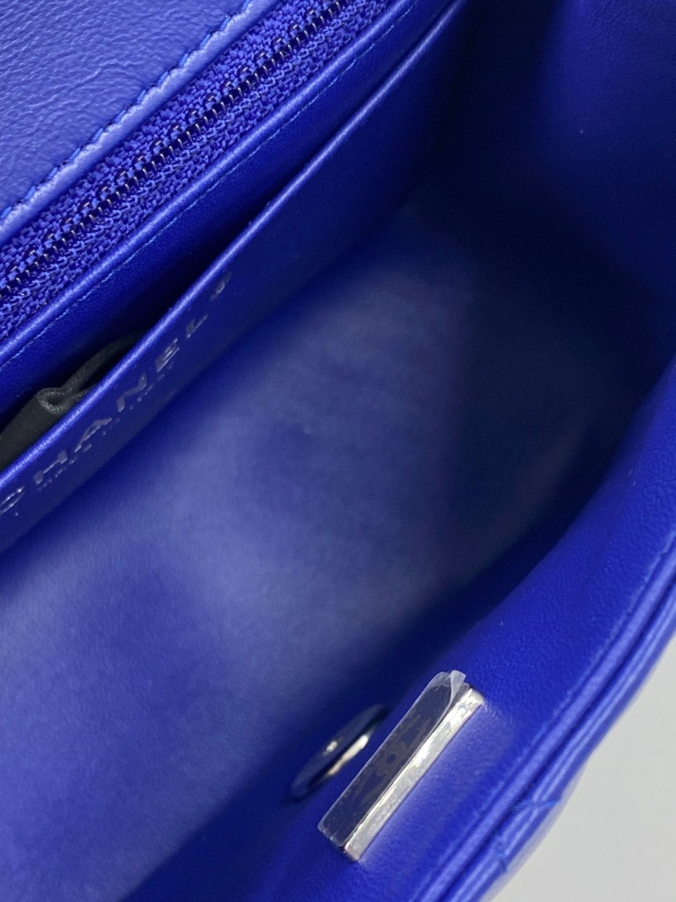 CHANEL Single Flap Bag blau - Clutch & Macarons - X784K760 - Clutch & Macarons -