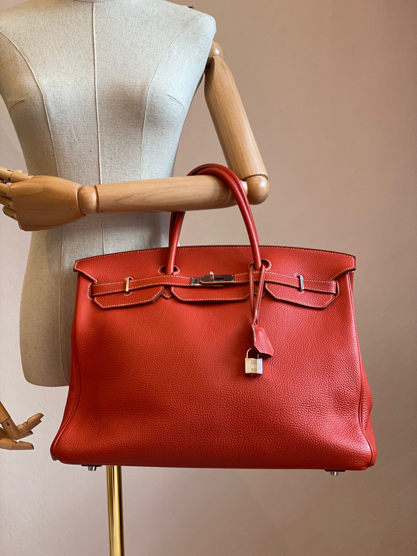HERMÈS Birkin 40 Togo Leder Sanguine mit Palladium Hardware