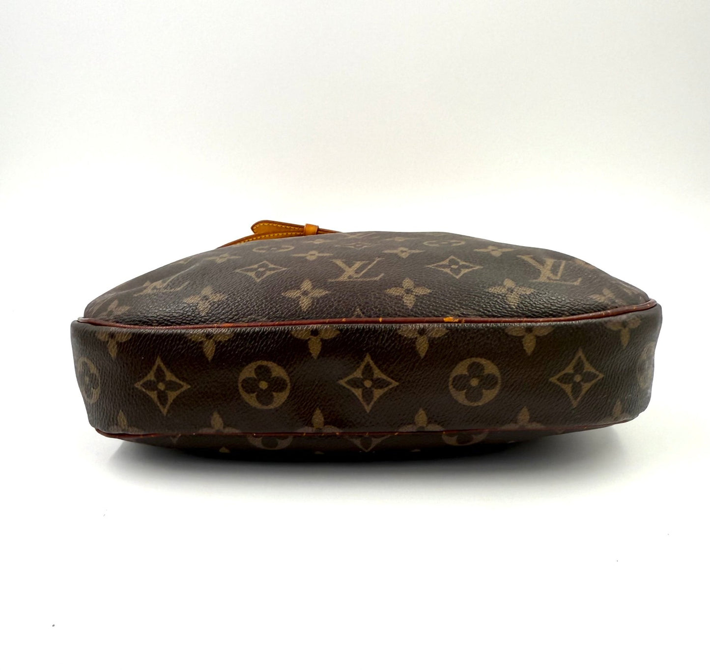 LOUIS VUITTON Odeon PM Monogram Canvas - Clutch & Macarons - CA2049 - Clutch & Macarons -