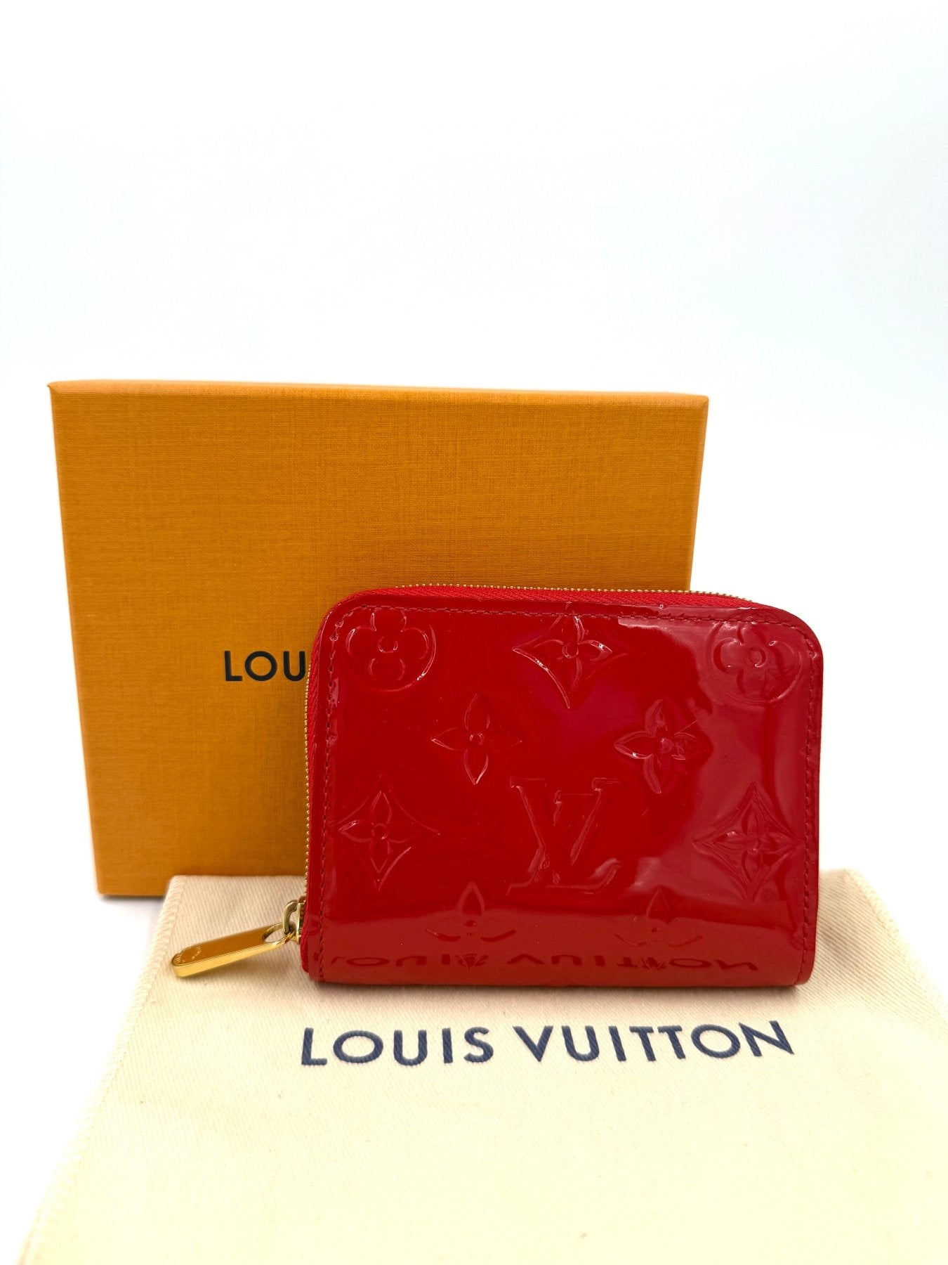 LOUIS VUITTON Zippy Coin Monogram Vernis rouge - Clutch & Macarons - Clutch & Macarons -