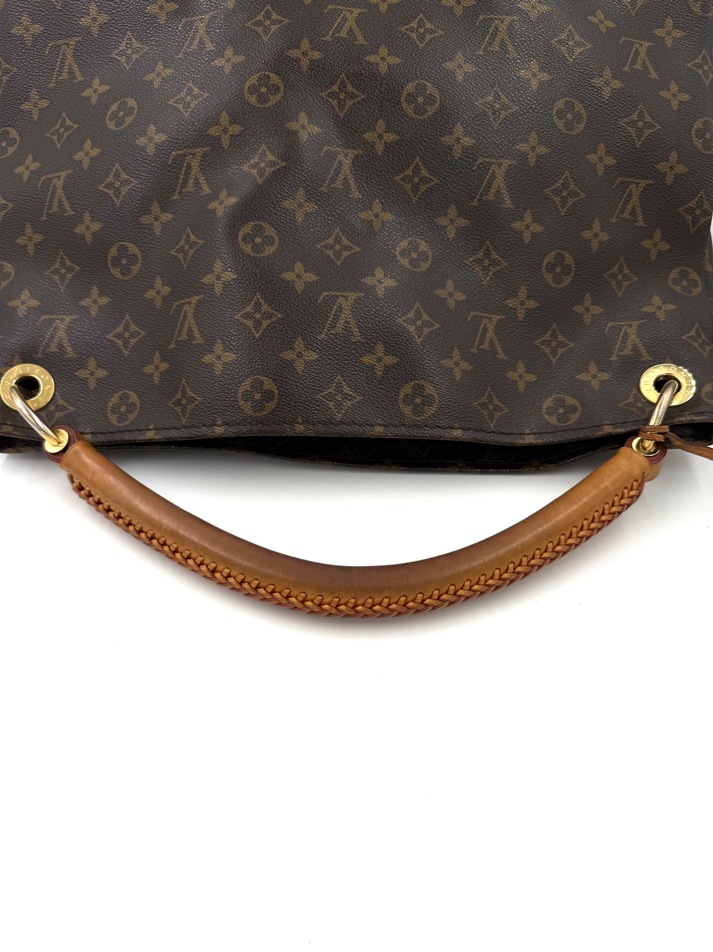LOUIS VUITTON Artsy MM Monogram Canvas