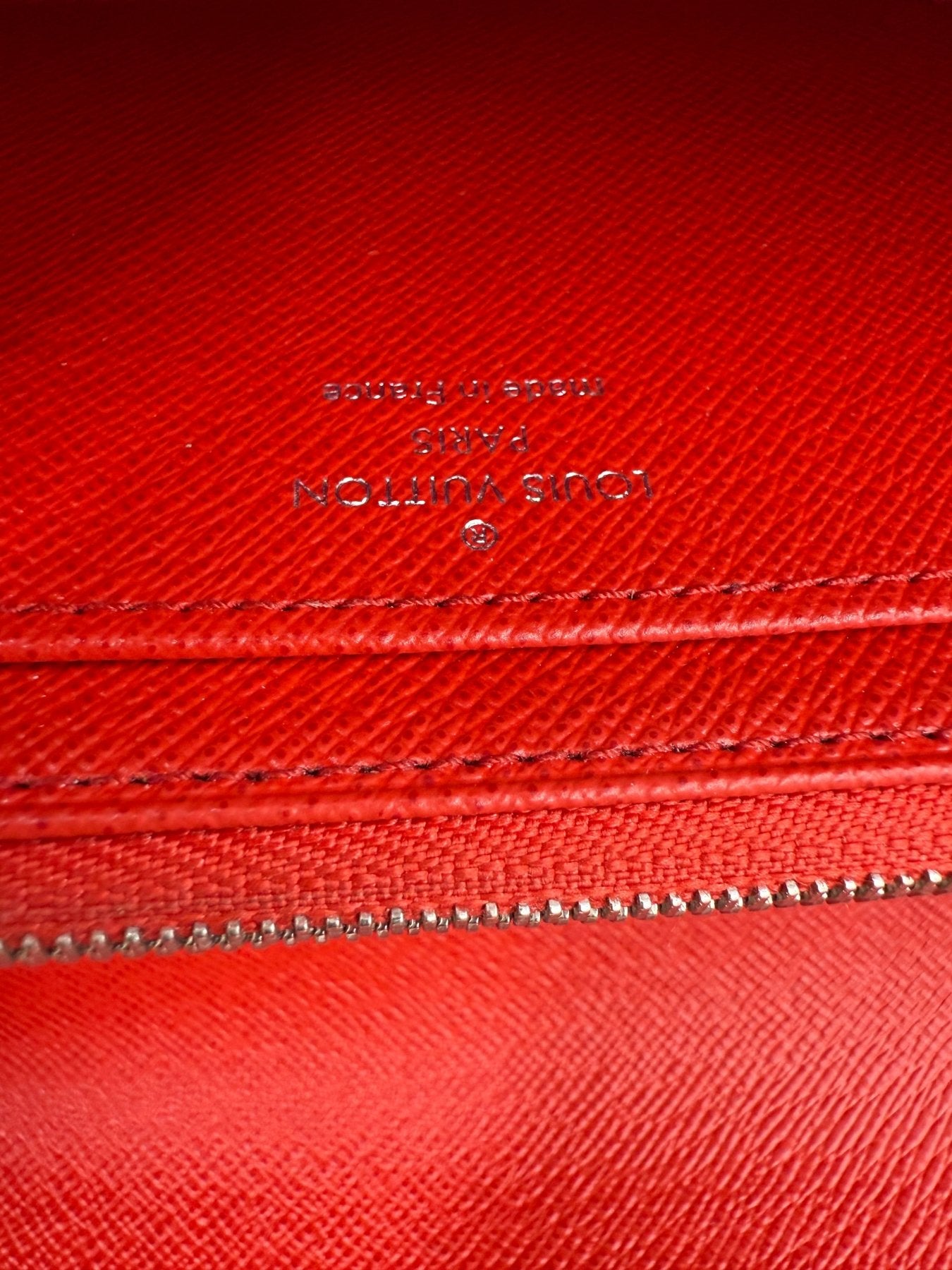LOUIS VUITTON Twist Wallet Epi rouge - Clutch & Macarons - TN3179 - Clutch & Macarons -