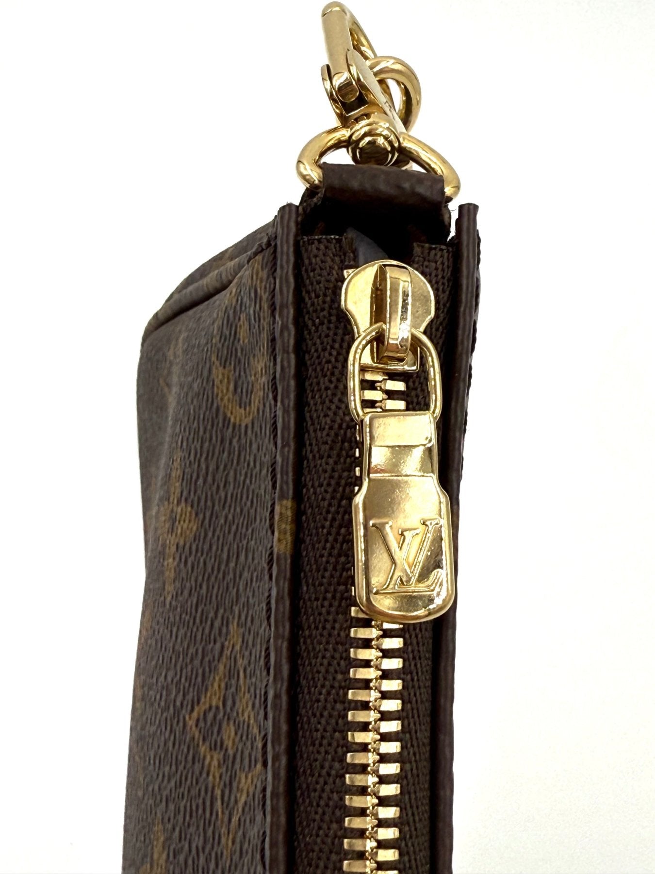LOUIS VUITTON Multi Pochette Monogram Canvas Khaki - Clutch & Macarons - Chip - Clutch & Macarons -