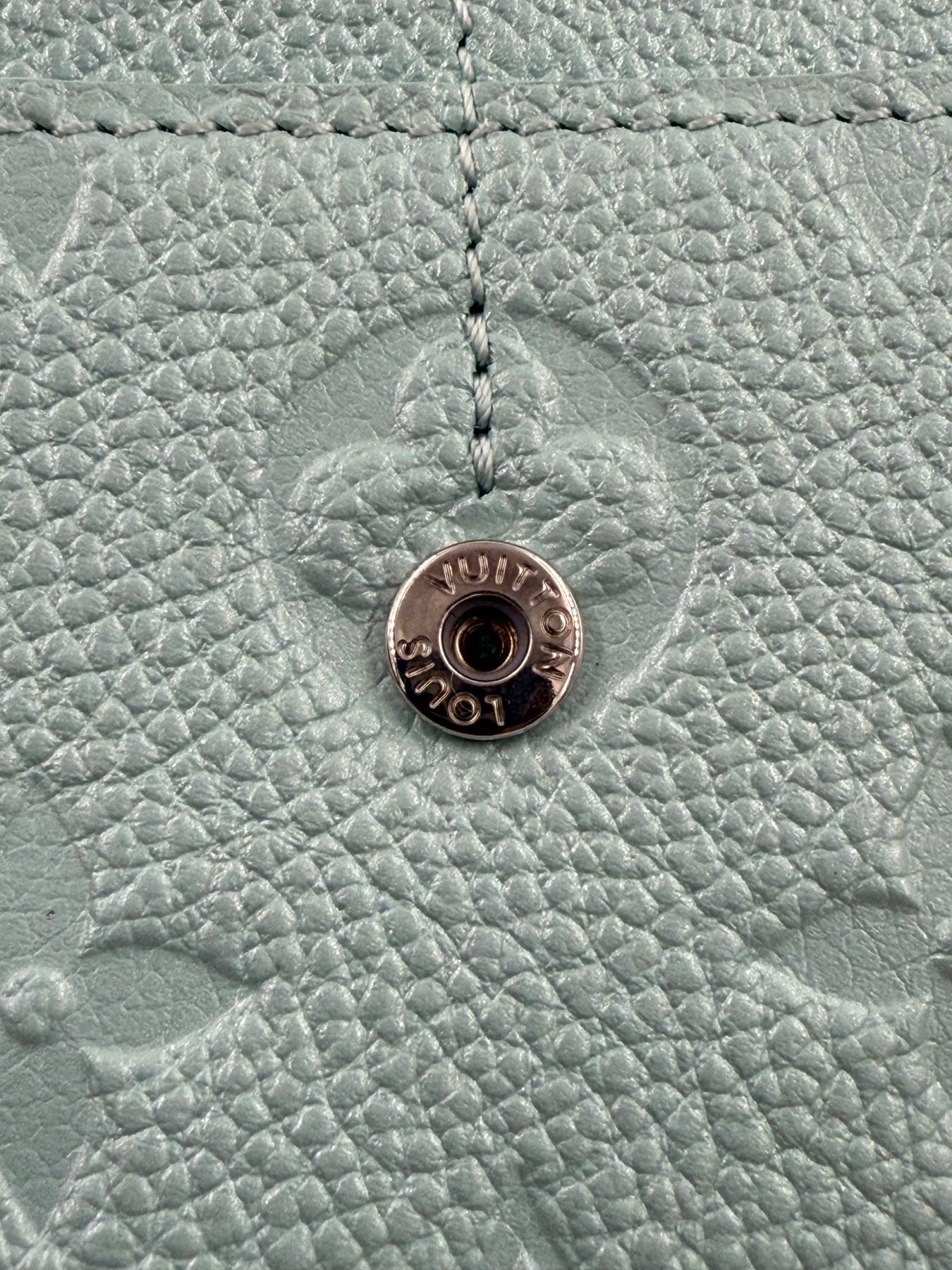 LOUIS VUITTON Sarah Flower NM mint - Clutch & Macarons - Chip - Clutch & Macarons -