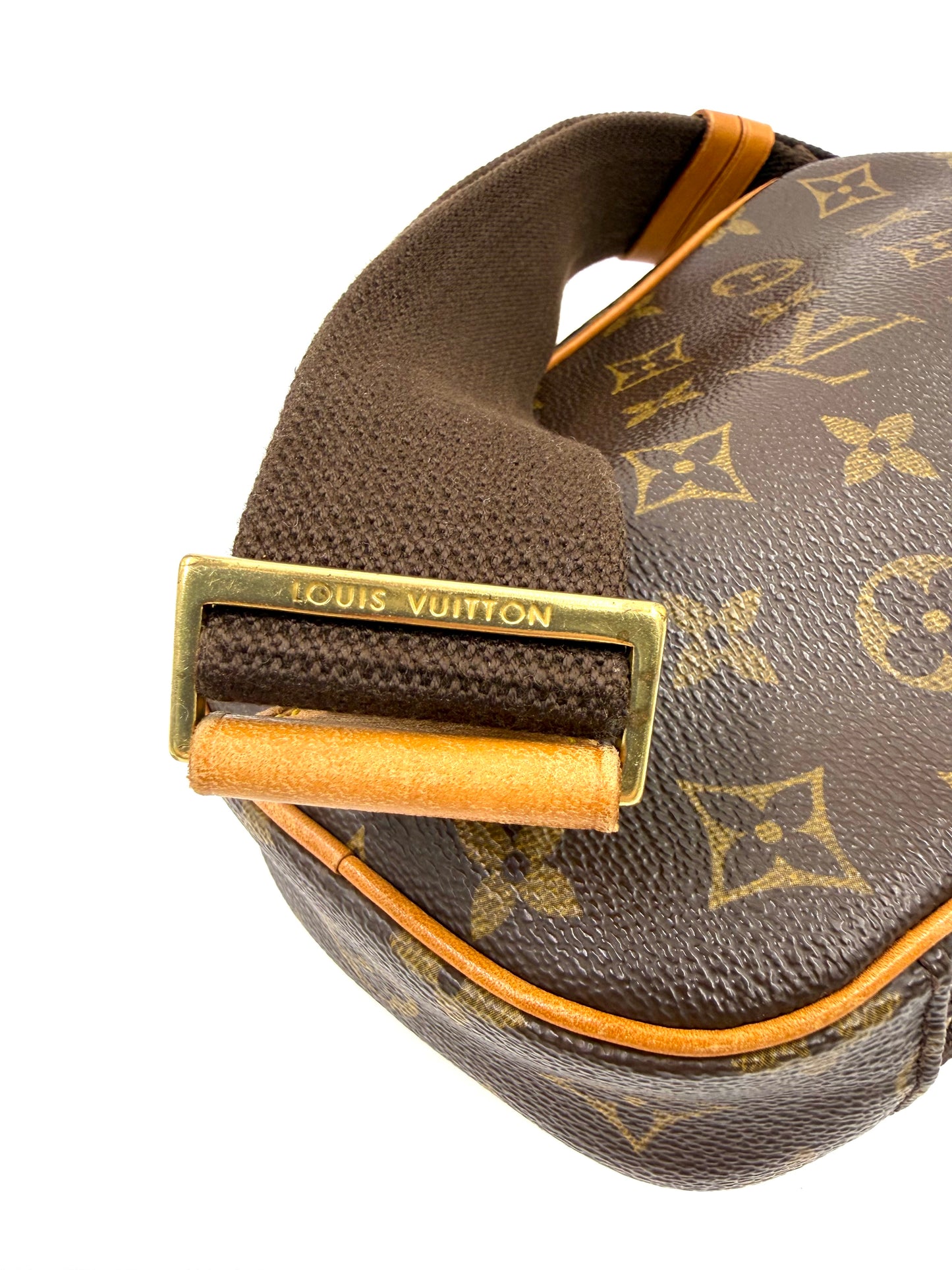 LOUIS VUITTON Pochette Gange Monogram Canvas