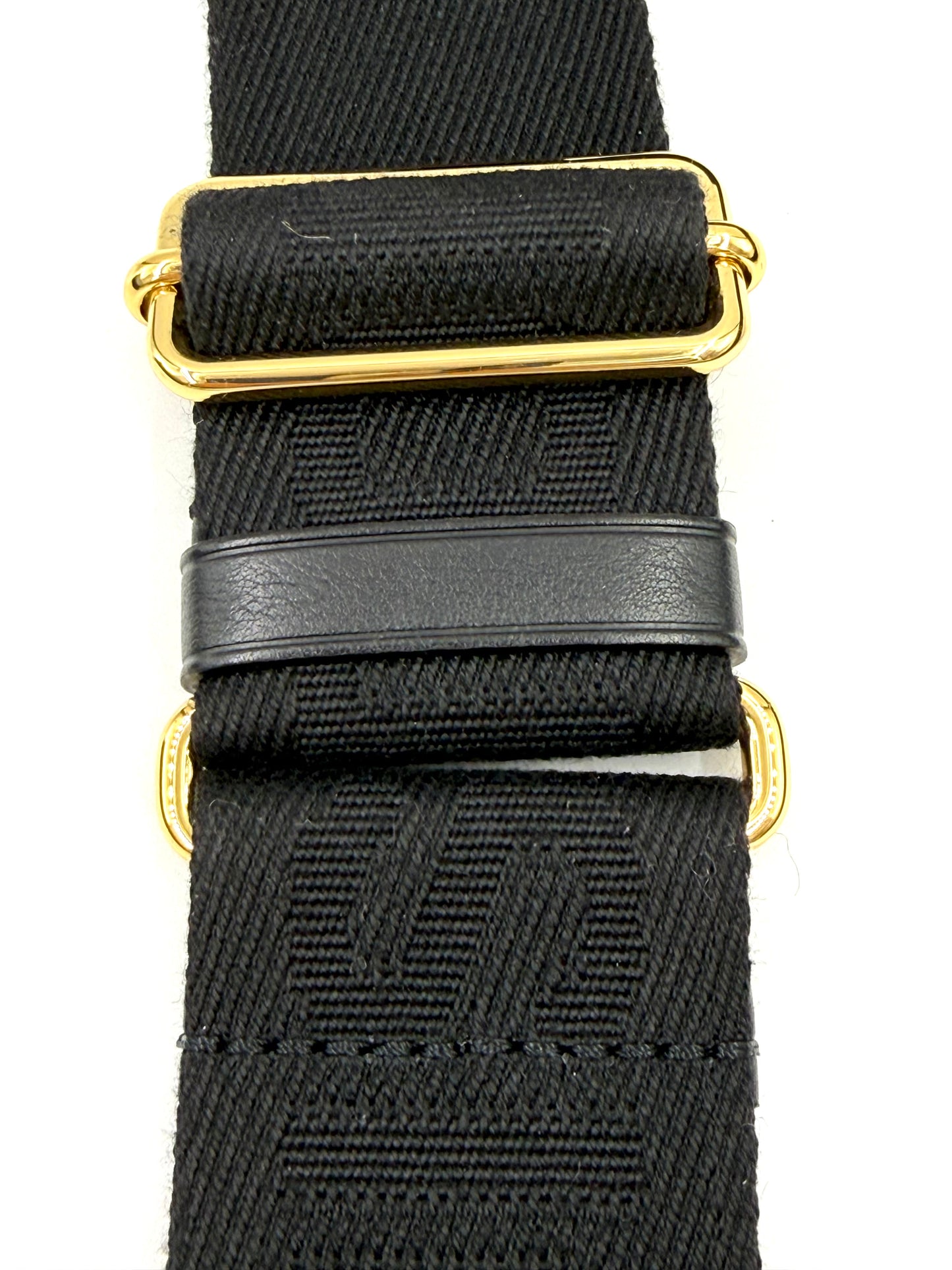 LOUIS VUITTON Coussin MM Monogram Empreinte schwarz