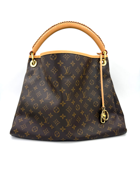LOUIS VUITTON Artsy NM Monogram Canvas