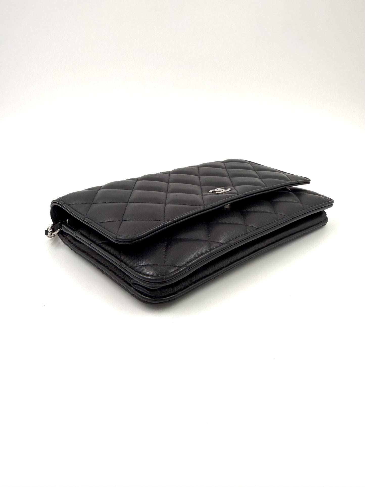 CHANEL Wallet on Chain WoC schwarz SHW