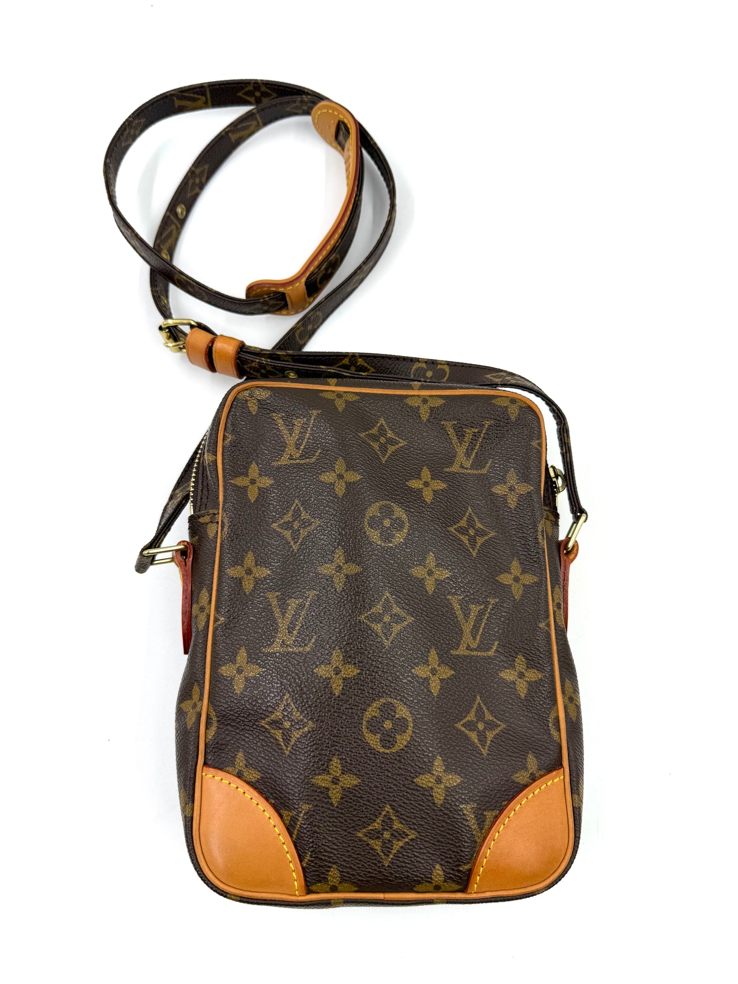 LOUIS VUITTON Danube Monogram Canvas