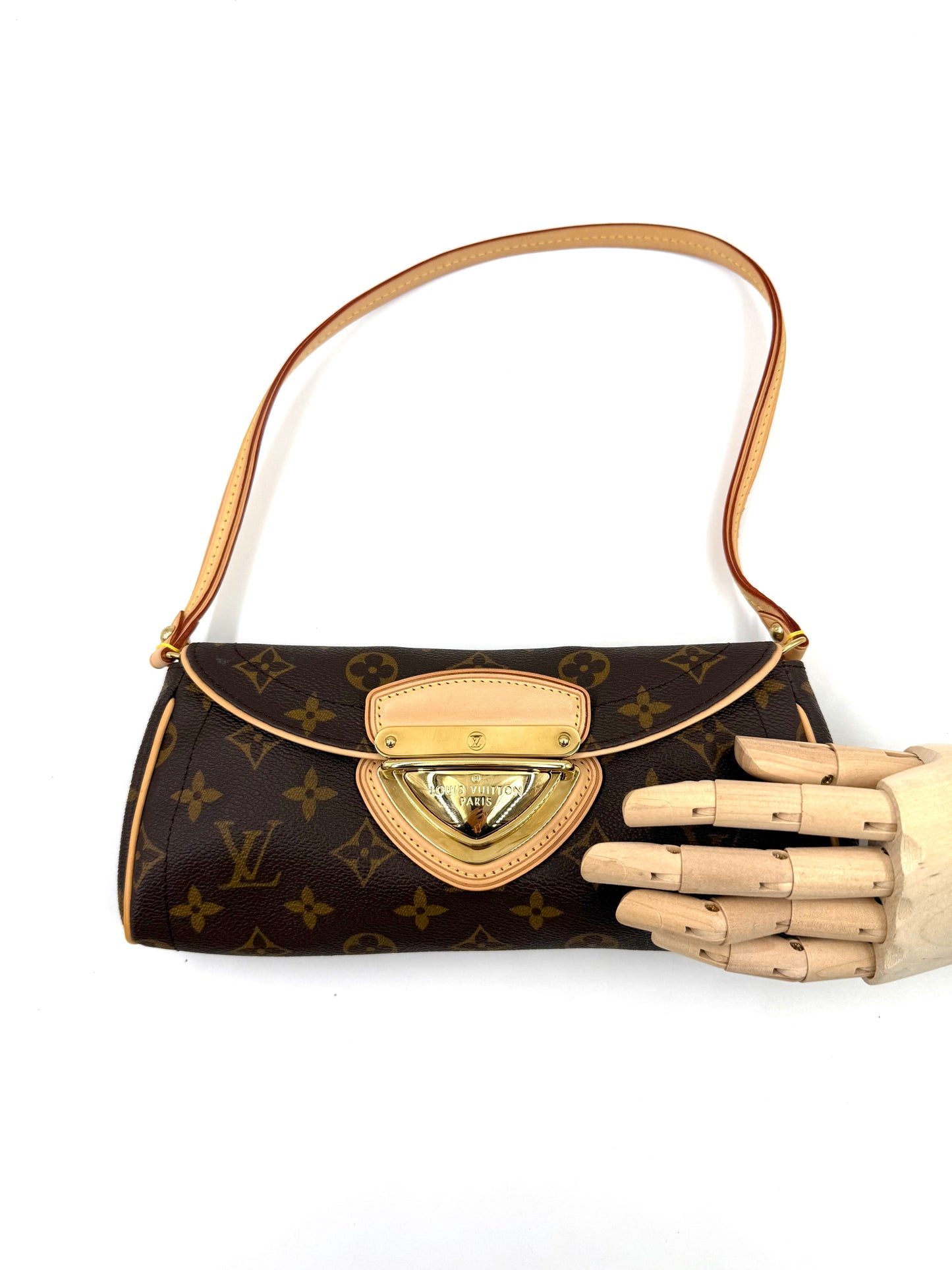 LOUIS VUITTON Pochette Beverly Monogram Canvas
