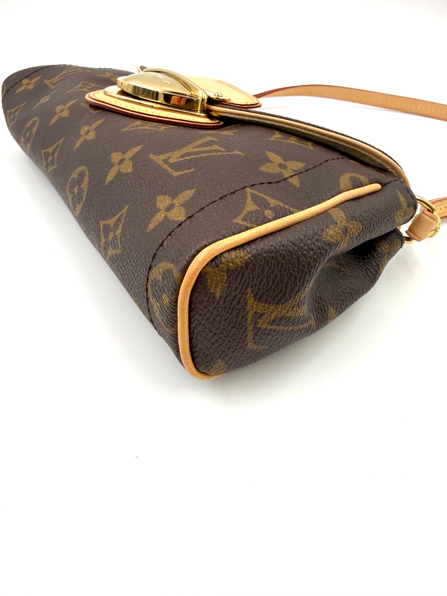 LOUIS VUITTON Pochette Beverly Monogram Canvas