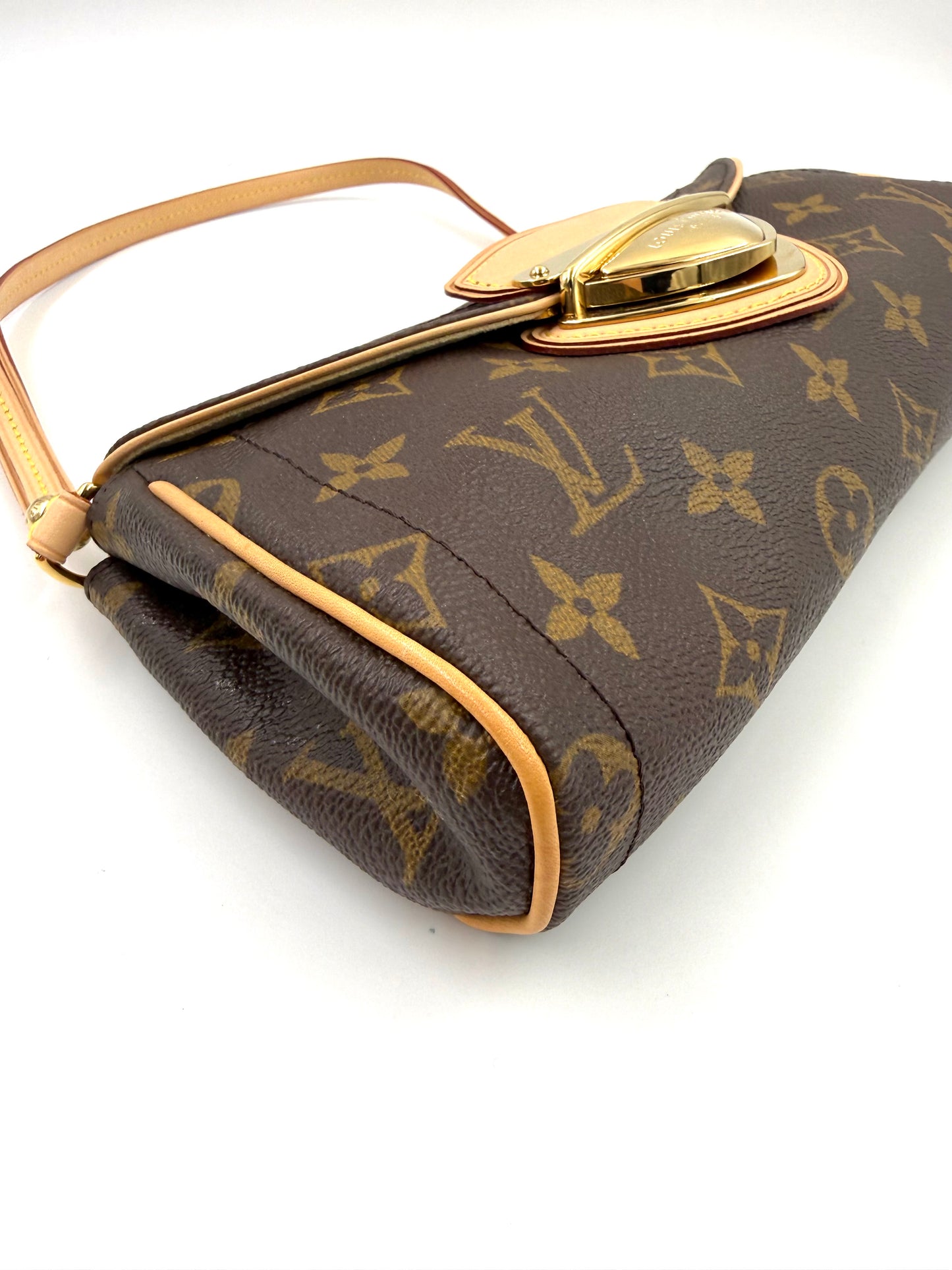 LOUIS VUITTON Pochette Beverly Monogram Canvas