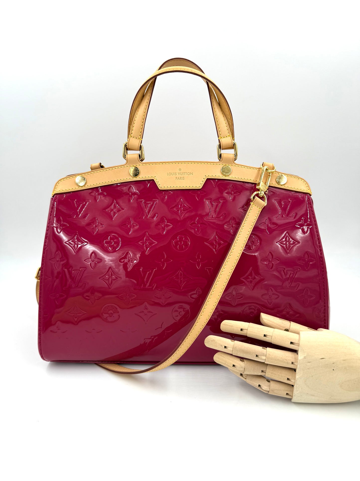 LOUIS VUITTON Brea MM Monogram Vernis Rose Indien