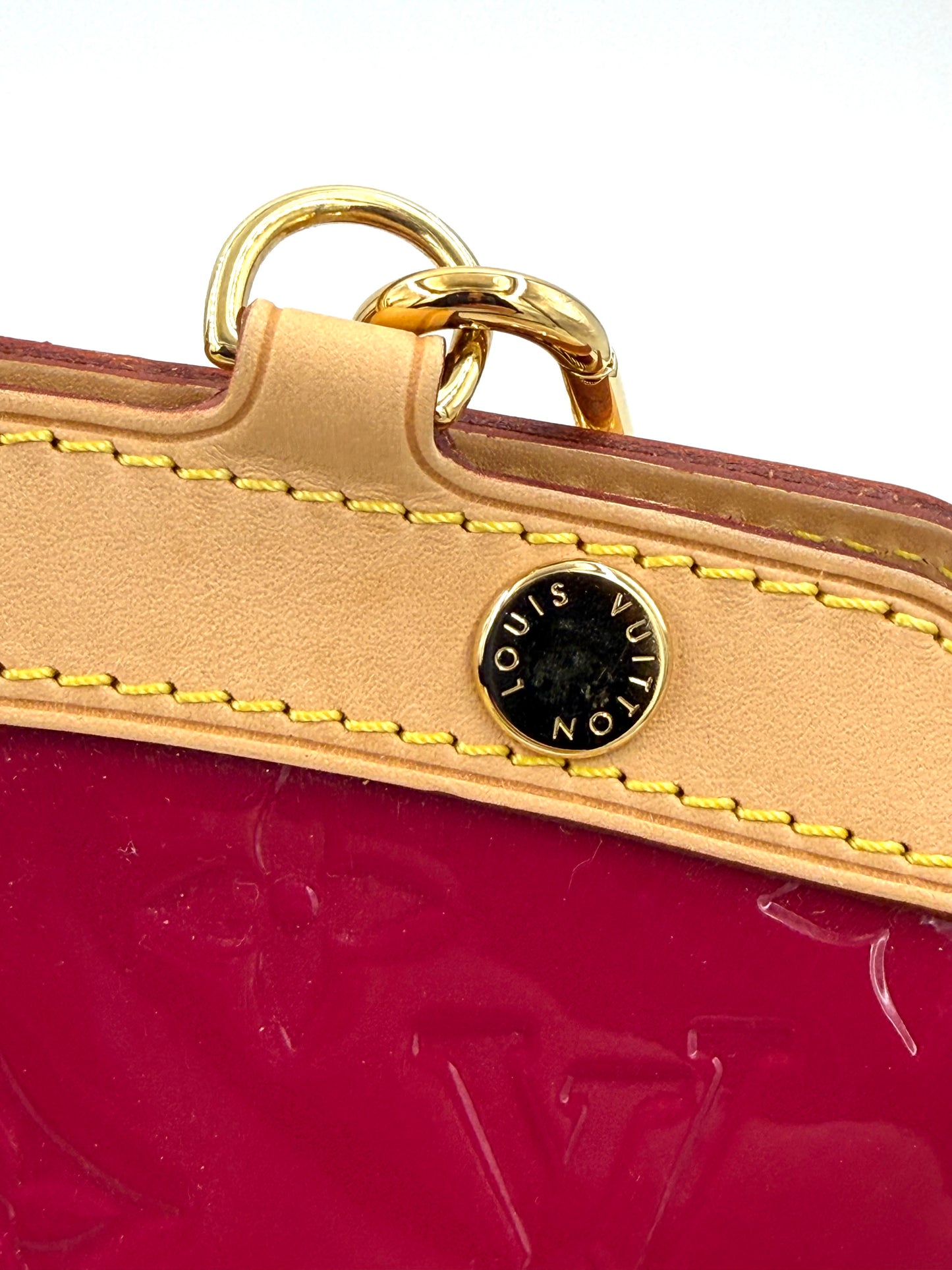 LOUIS VUITTON Brea MM Monogram Vernis Rose Indien