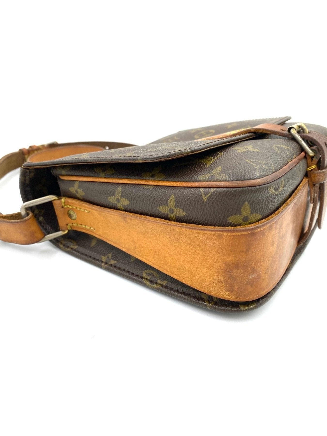 LOUIS VUITTON Cartouchiere GM Monogram Canvas - Clutch & Macarons - 882 - Clutch & Macarons -