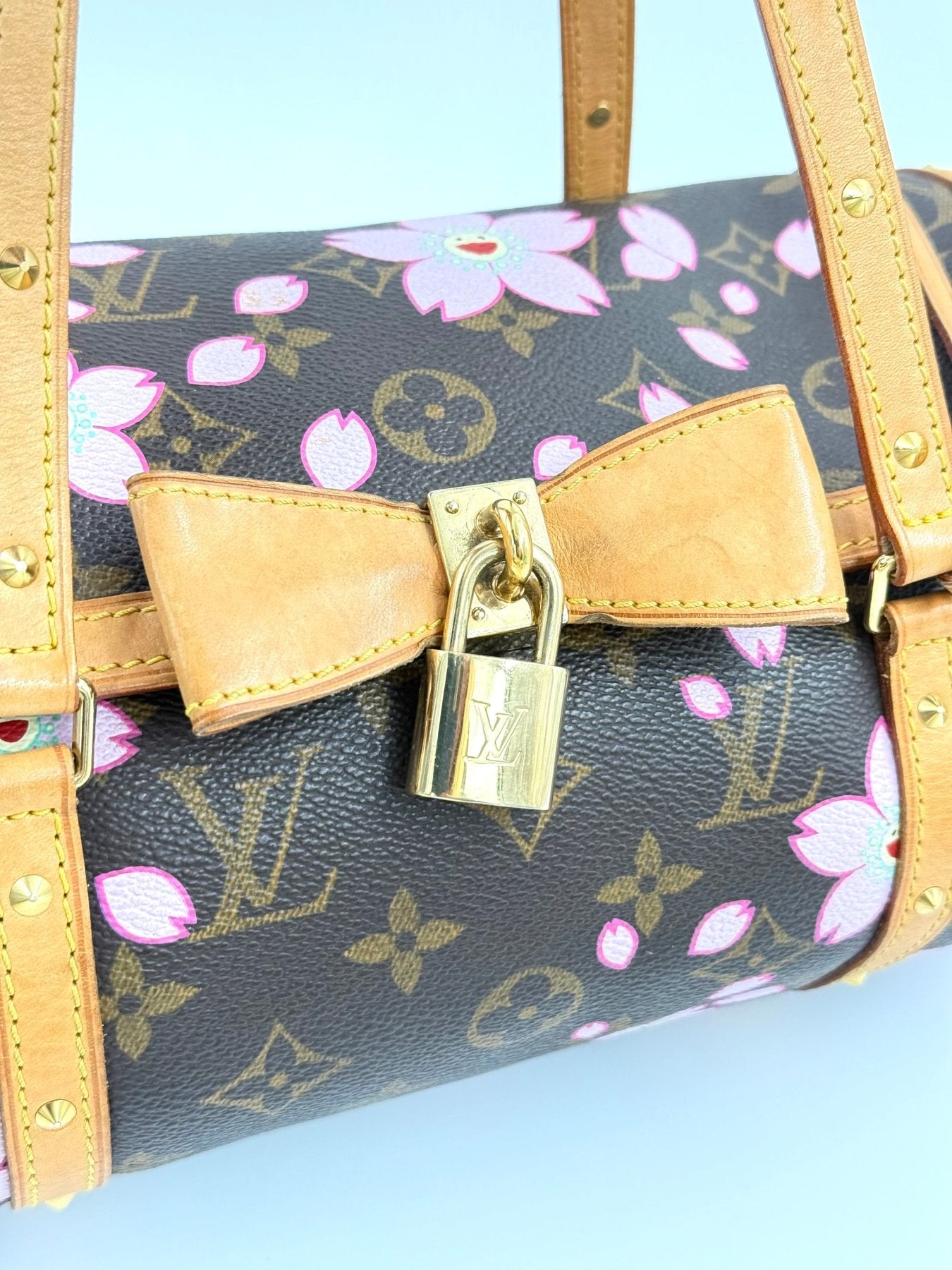 LOUIS VUITTON Papillon Cherry Blossom x Murakami - Clutch & Macarons - unlesbar - Clutch & Macarons -