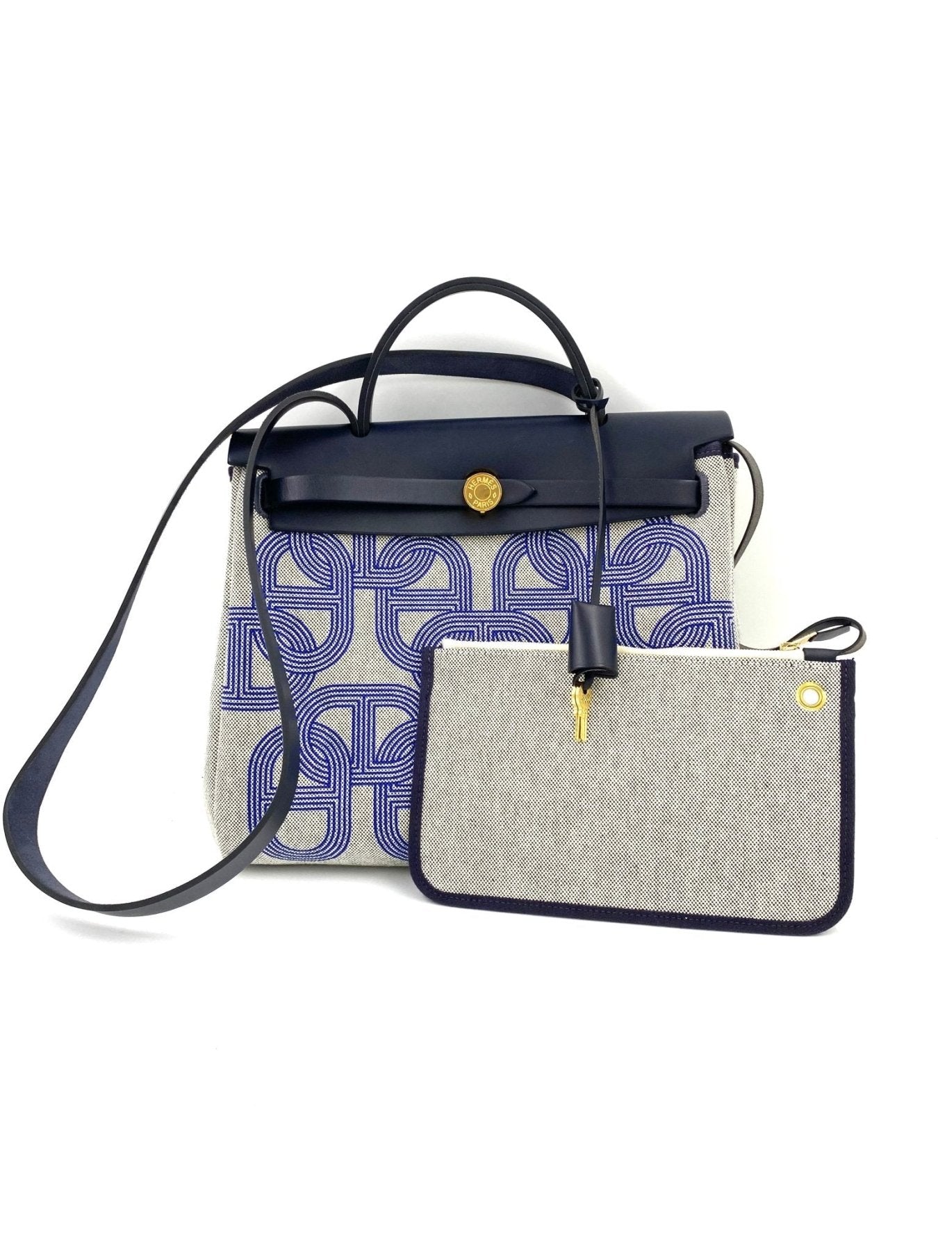 HERMES Herbag 31 Circuit Tasche in grau mit blauem Muster, Lederdetails und goldfarbener Hardware, inklusive Pochette