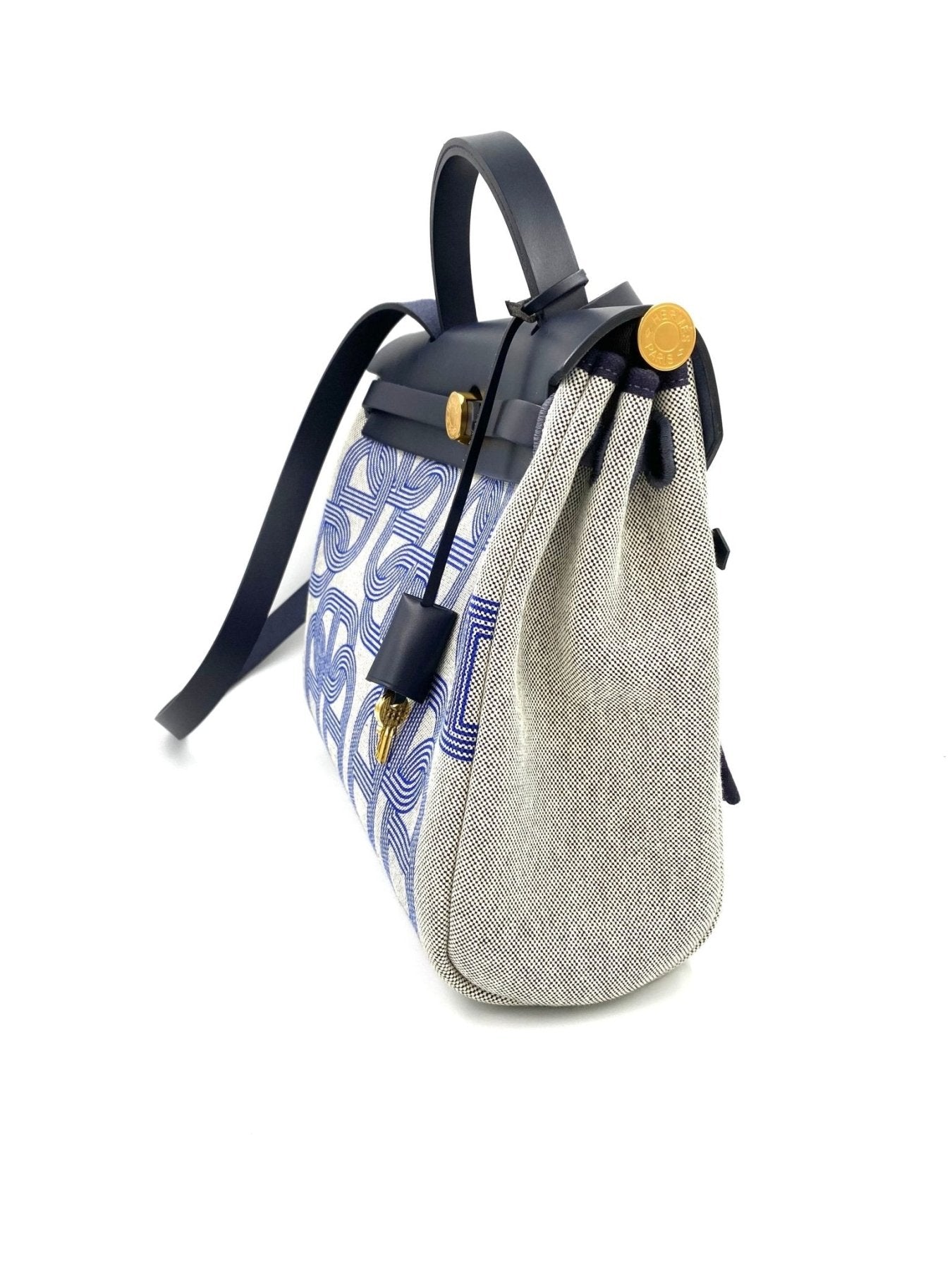 HERMES Herbag 31 Circuit Tasche in Leder und Canvas mit blau-weissem Muster und goldfarbener Hardware, Seitenansicht