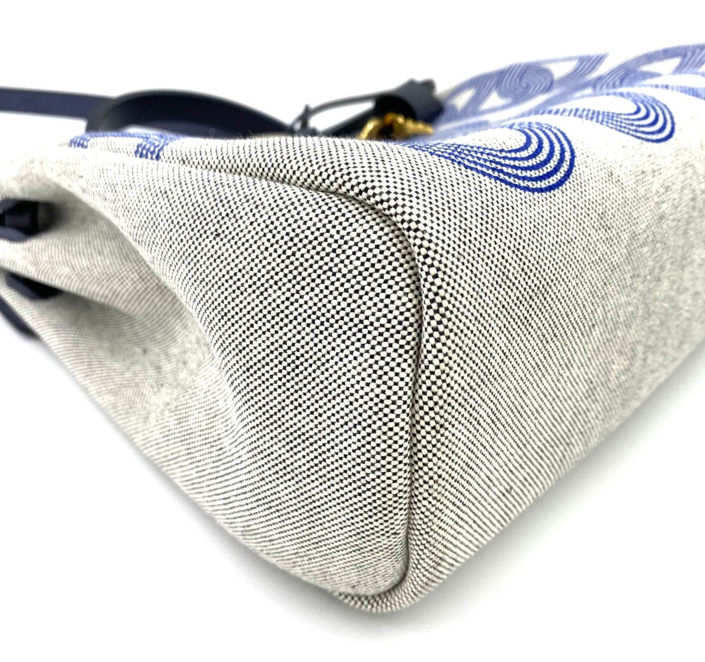 HERMES Herbag 31 Circuit in Canvas und Leder mit blauem Wellenmuster und goldener Hardware, neuwertig