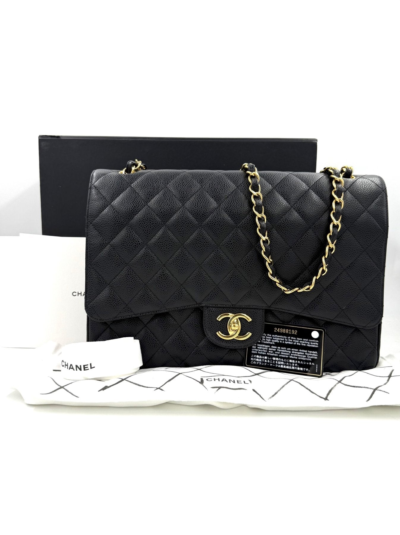 CHANEL Timeless Double Flap Maxi Caviar - Clutch & Macarons - 24988192 - Clutch & Macarons -