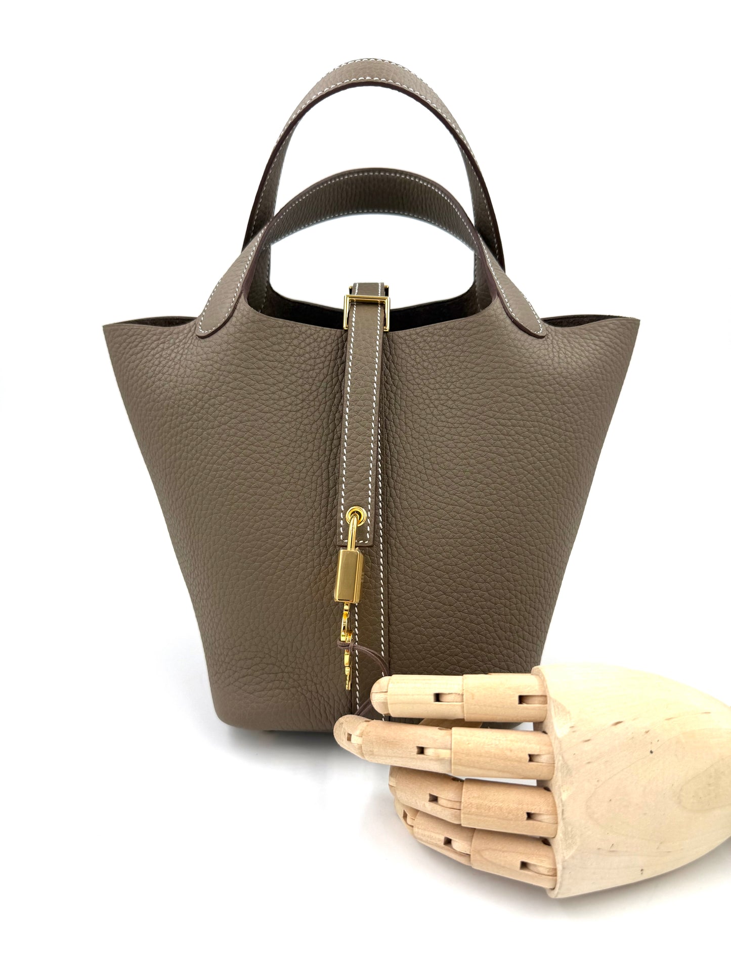 HERMÈS Picotin 18 Clemence Etoupe GHW