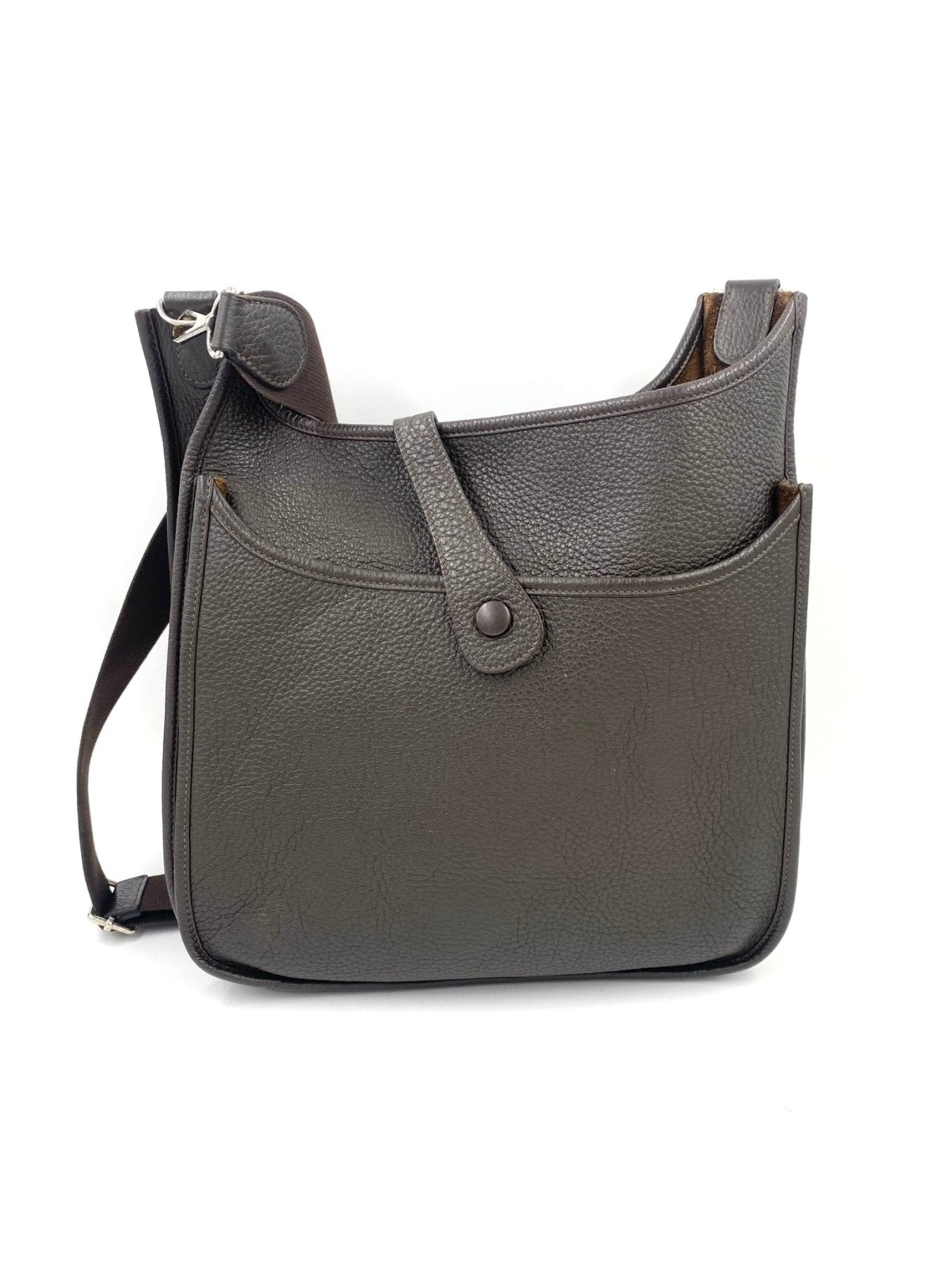 HERMES Evelyne 33 Tasche in dunkelbraunem Clemence Leder mit verstellbarem Schulterriemen und perforiertem H-Logo