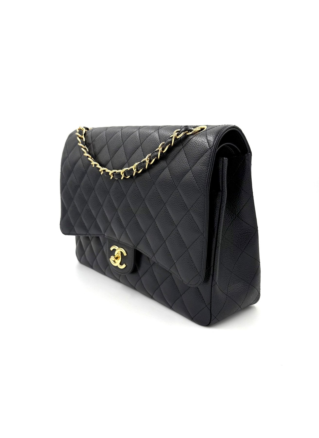 CHANEL Timeless Double Flap Maxi Caviar - Clutch & Macarons - 24988192 - Clutch & Macarons -