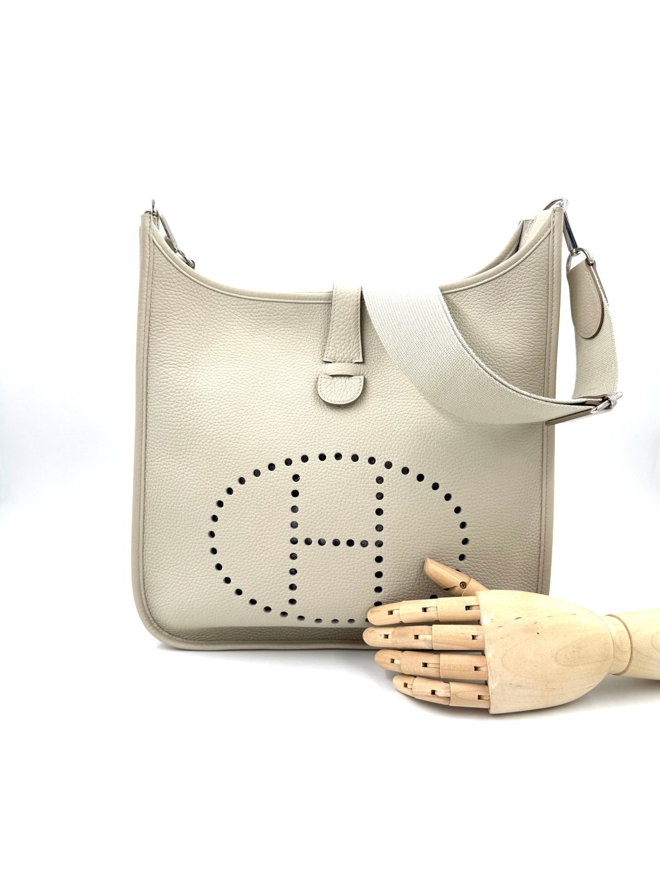 HERMÈS Evelyne 33 Beton Clemenceleder - Clutch & Macarons - A - Clutch & Macarons -