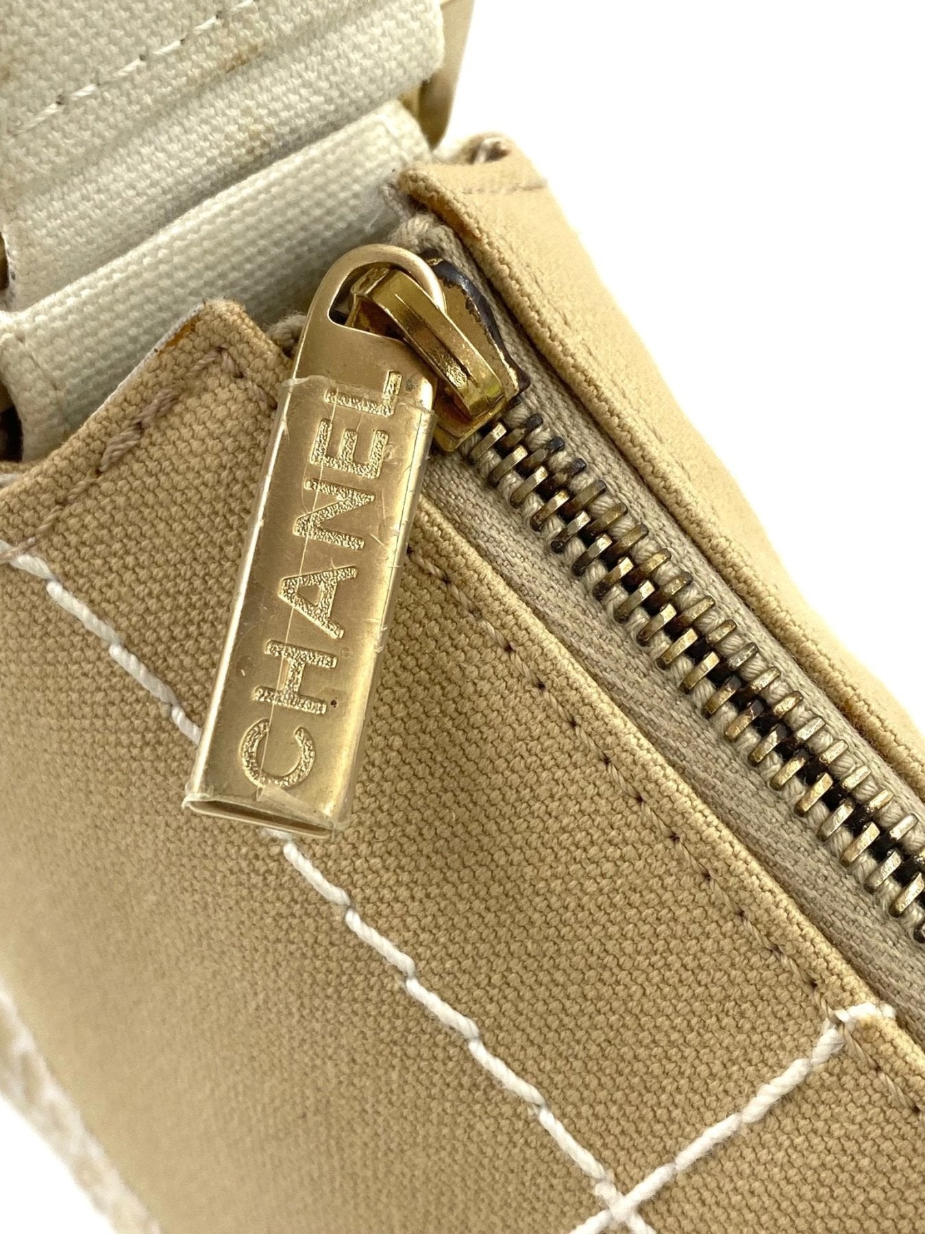 CHANEL Canvas CC Clutch beige - Clutch & Macarons - 8273441 - Clutch & Macarons -