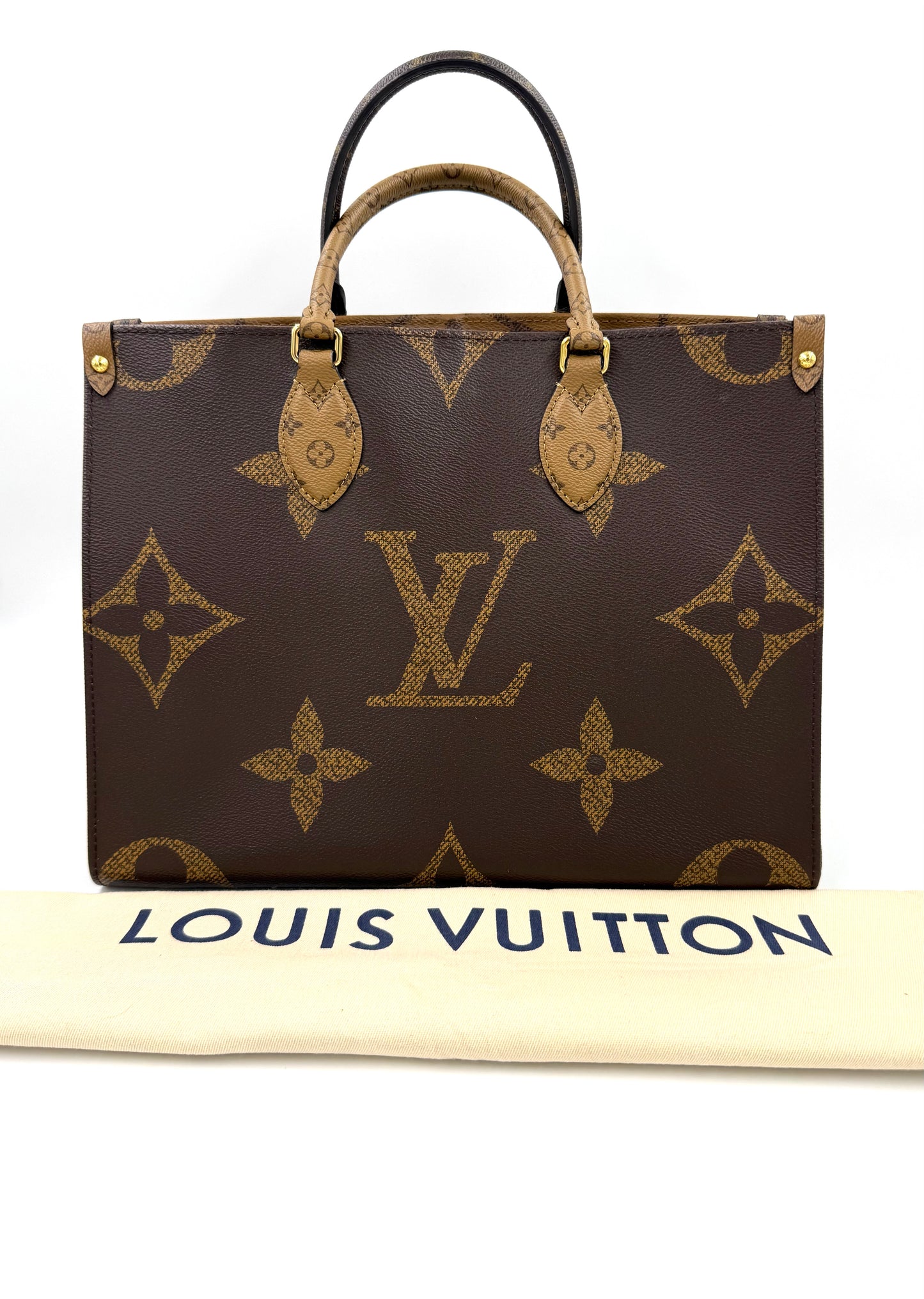 LOUIS VUITTON Onthego MM Monogram Giant Reverse