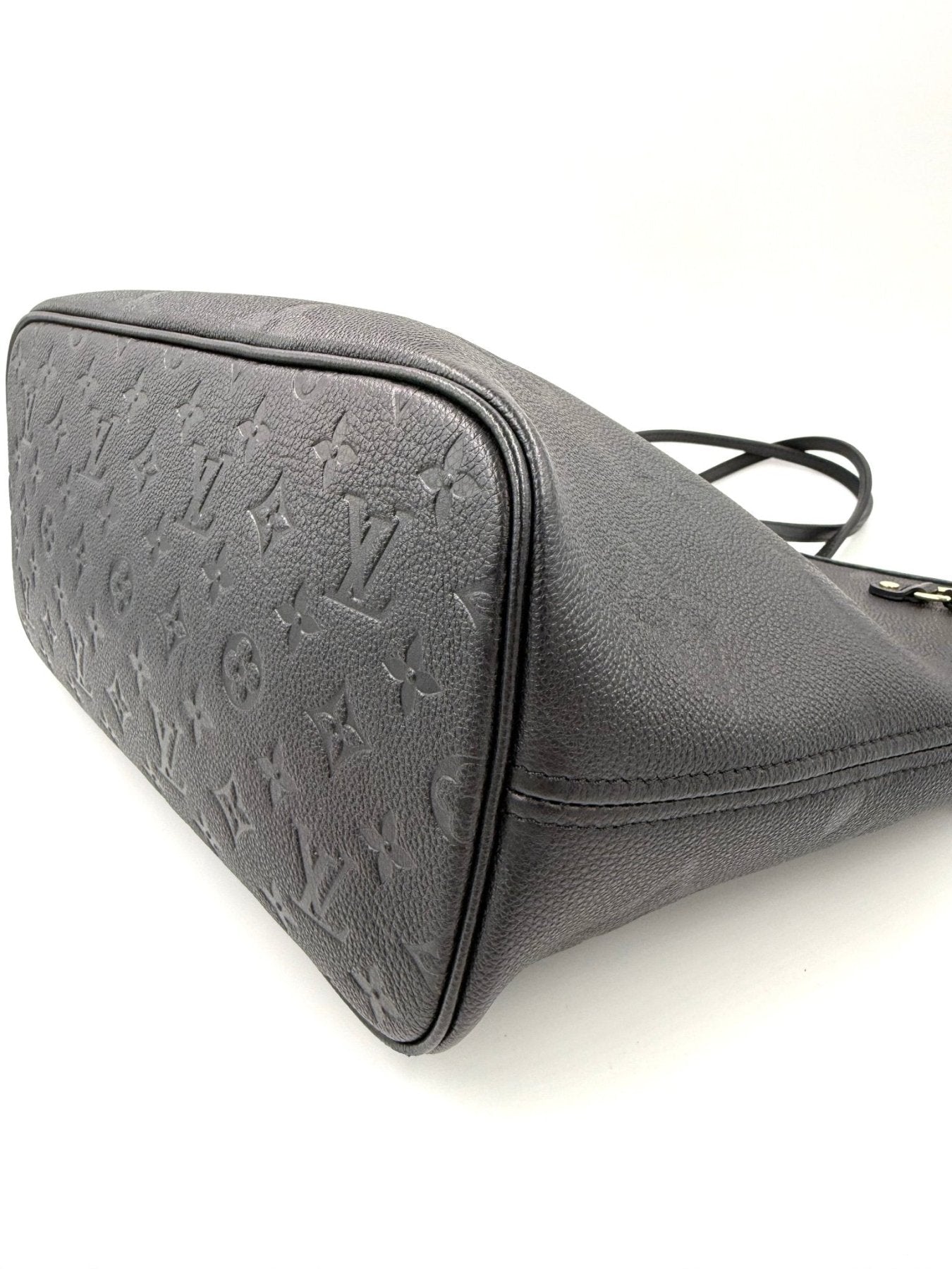 LOUIS VUITTON Neverfull MM Monogram Empreinte schwarz - Clutch & Macarons - Chip - Clutch & Macarons -